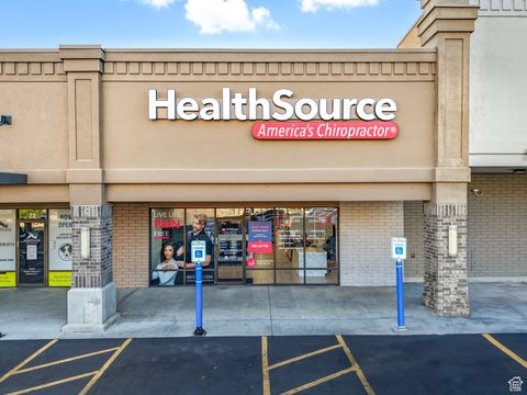 Tiny photo for 2255 N UNIVERSITY PKWY #25, Provo, UT 84604 (MLS # 2115798)