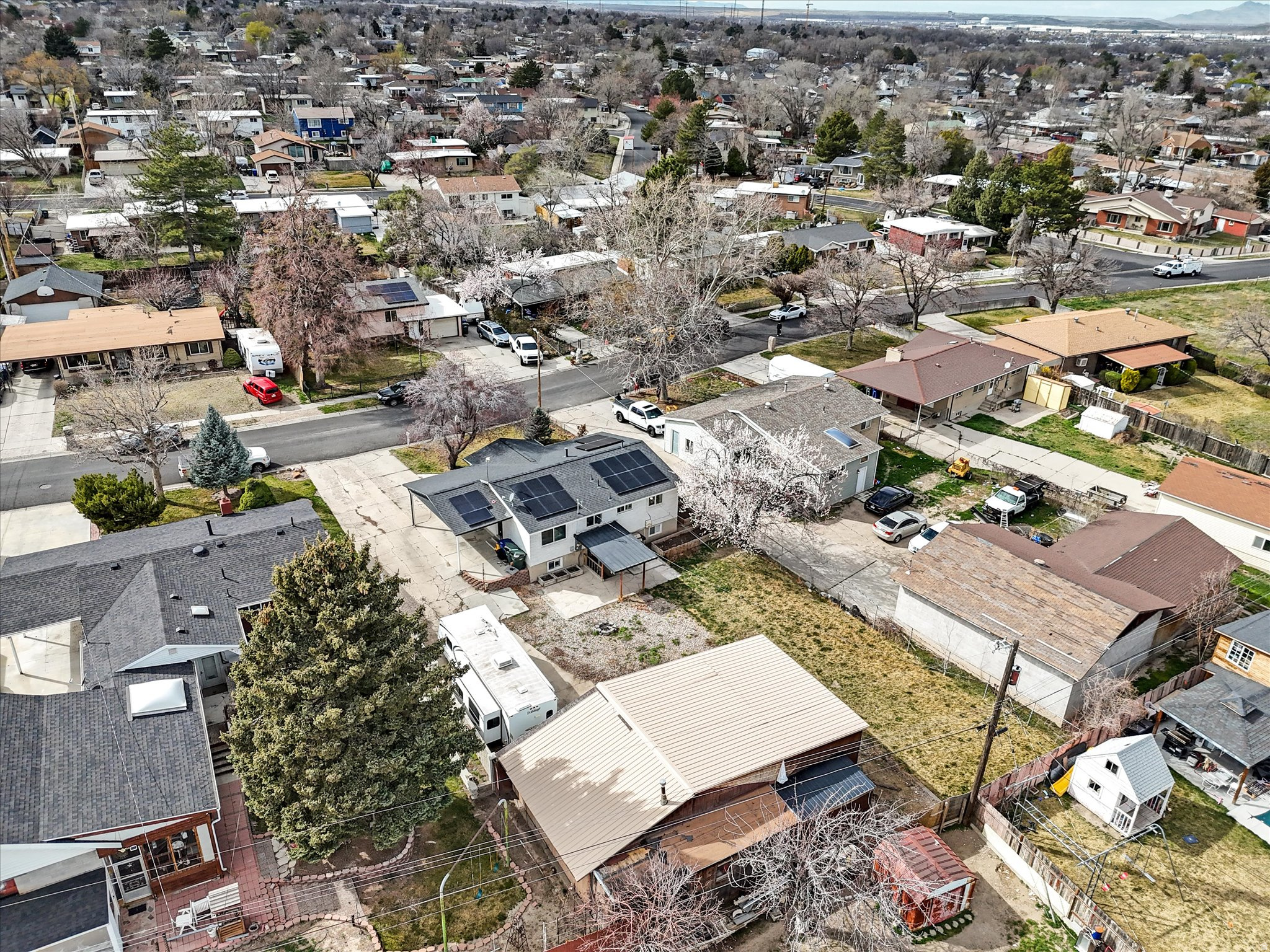 CLEARVIEW HOMES - Residential