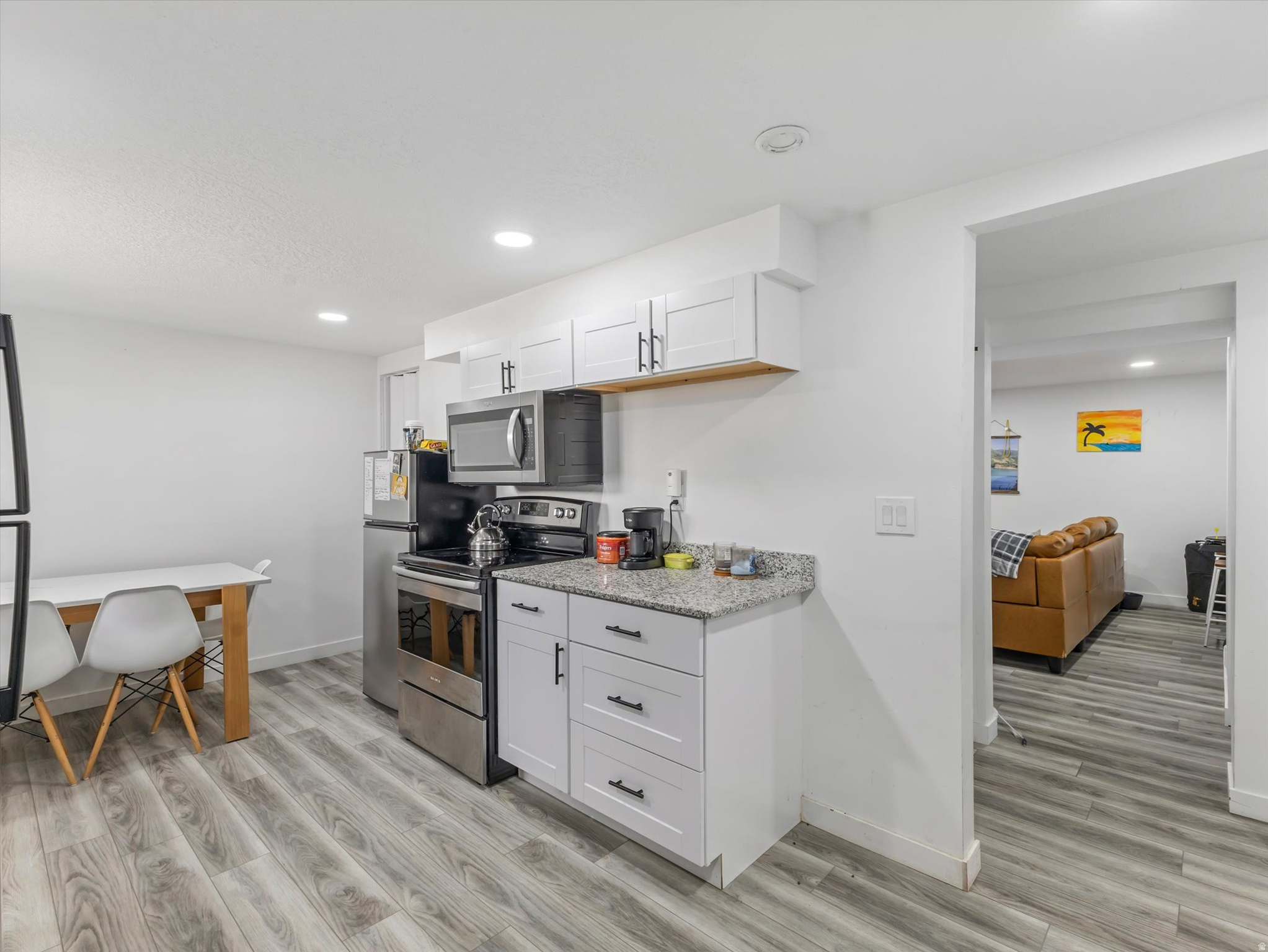 CLEARVIEW HOMES - Residential