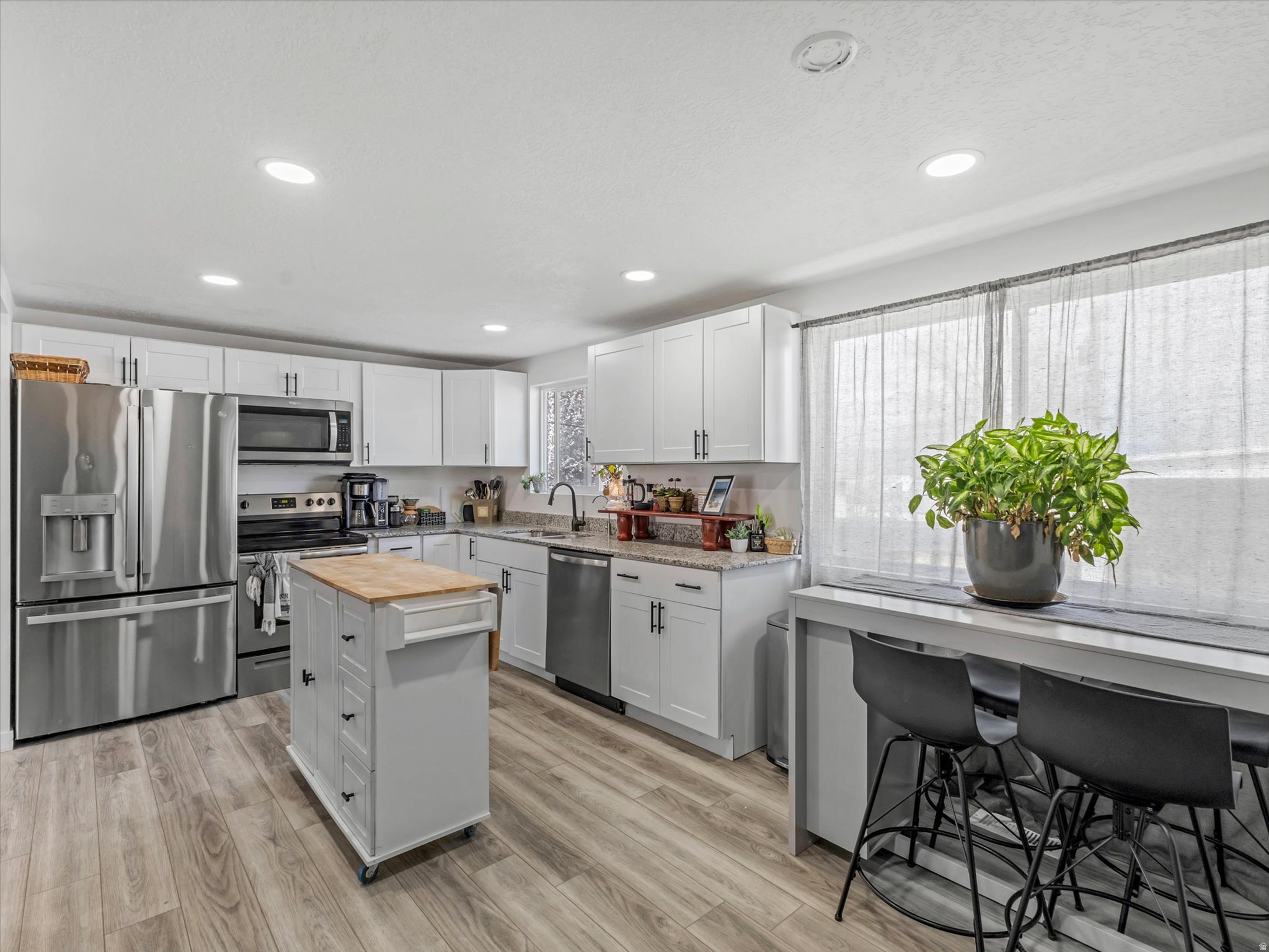 CLEARVIEW HOMES - Residential