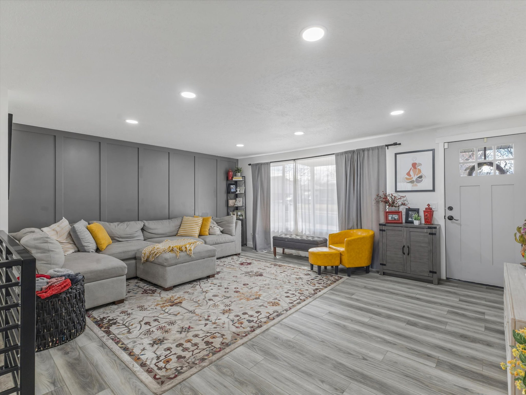 CLEARVIEW HOMES - Residential