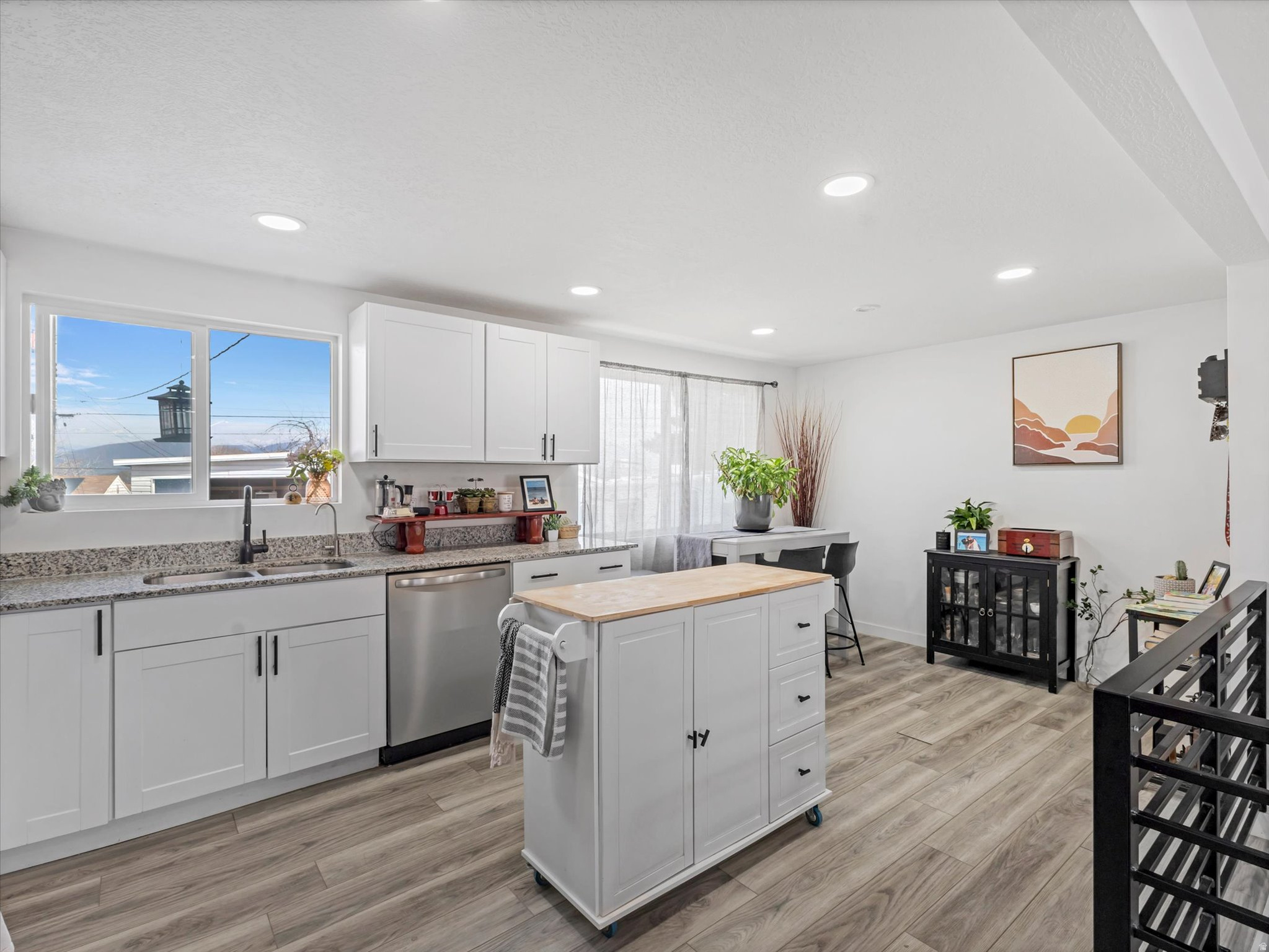 CLEARVIEW HOMES - Residential