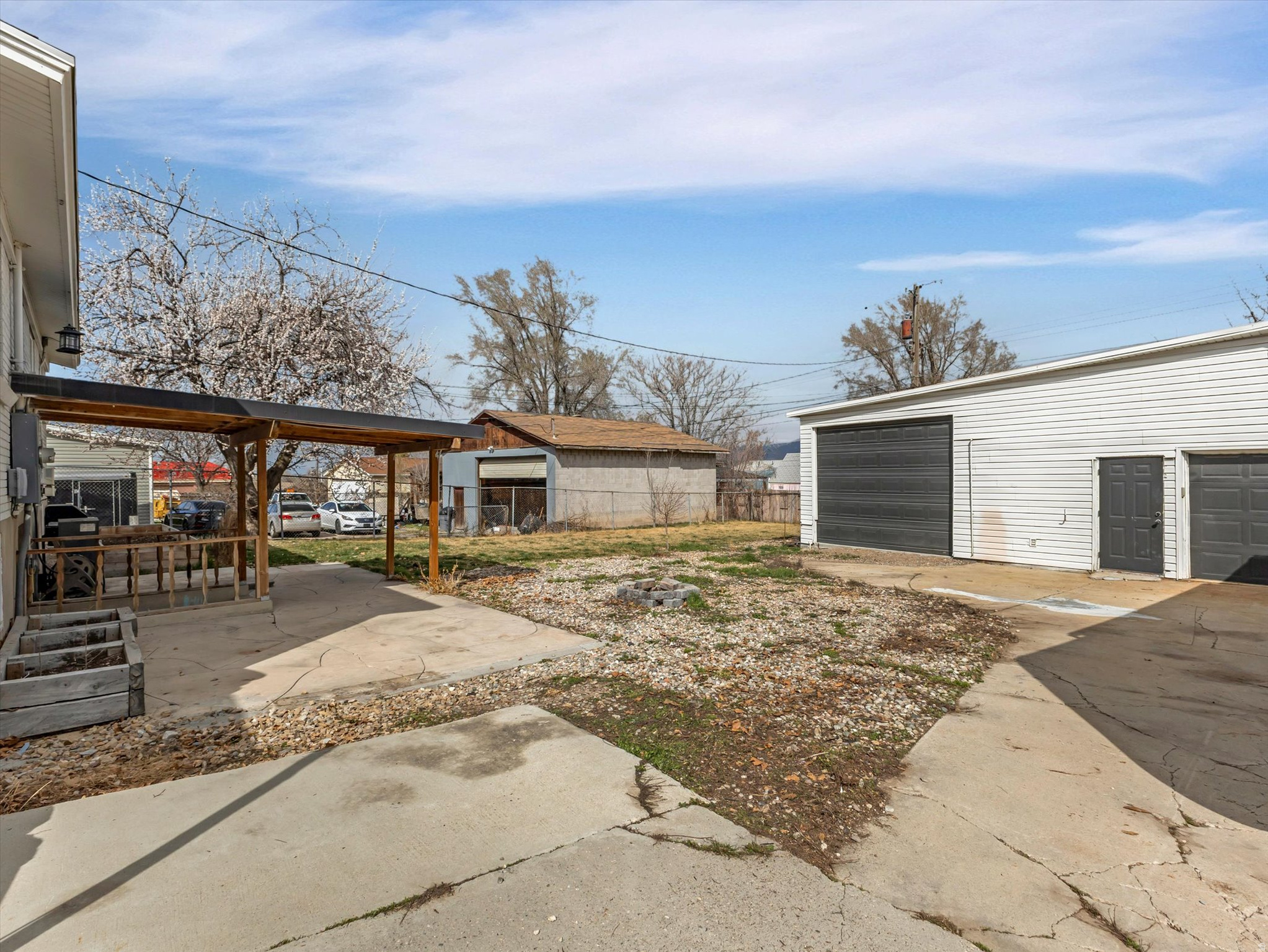 CLEARVIEW HOMES - Residential