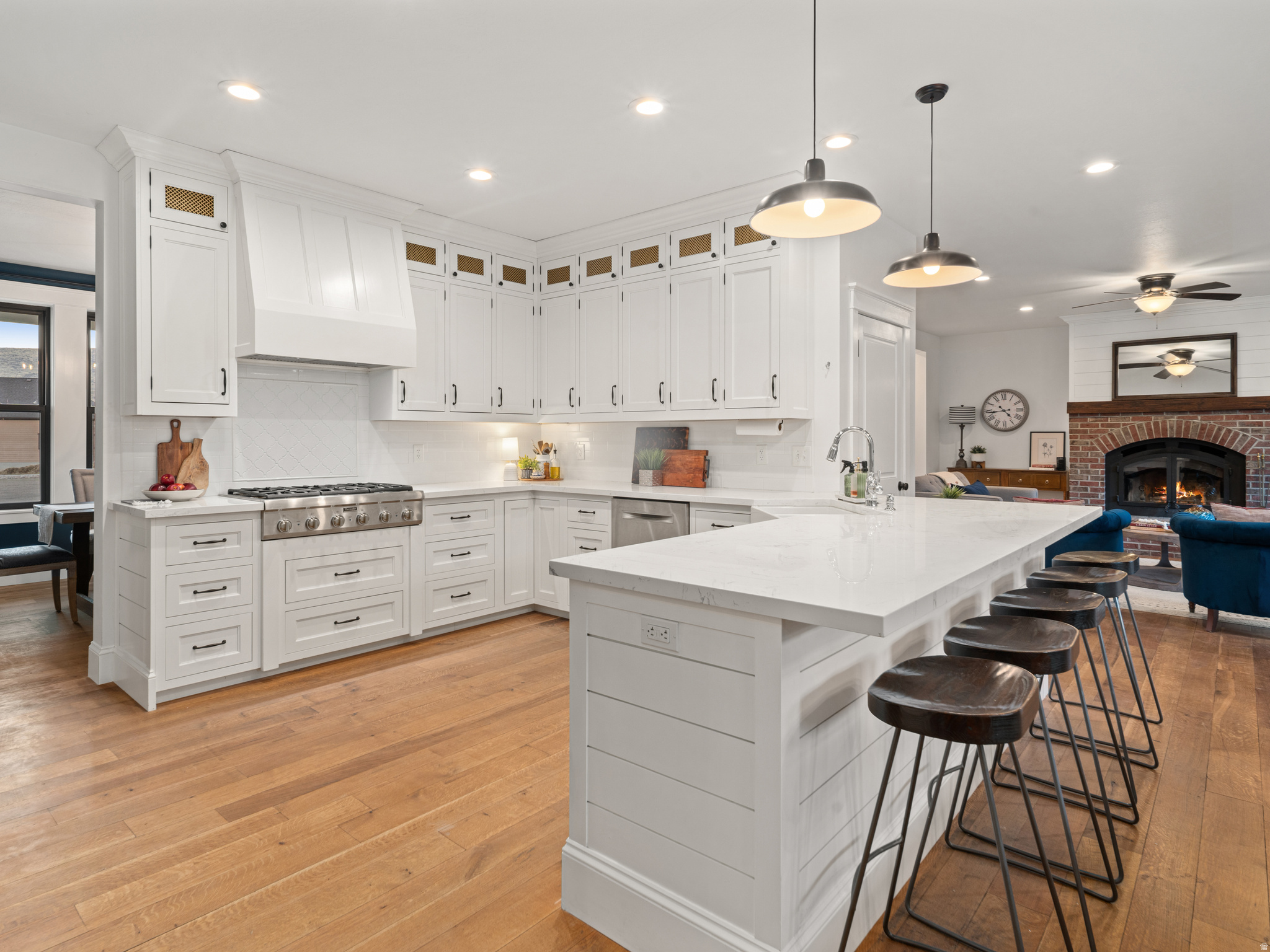 WHITTIER ESTATES - Residential