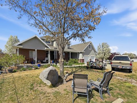 Tiny photo for 13844 S BELLE ISIS BAY W, Herriman, UT 84096 (MLS # 2147995)