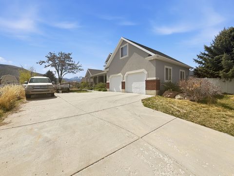 Tiny photo for 13844 S BELLE ISIS BAY W, Herriman, UT 84096 (MLS # 2147995)