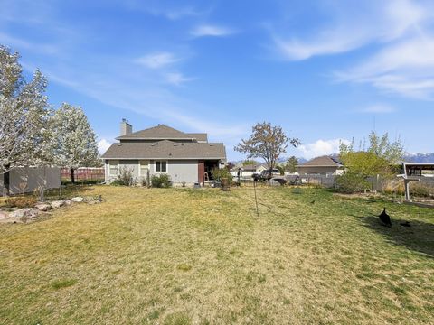 Tiny photo for 13844 S BELLE ISIS BAY W, Herriman, UT 84096 (MLS # 2147995)