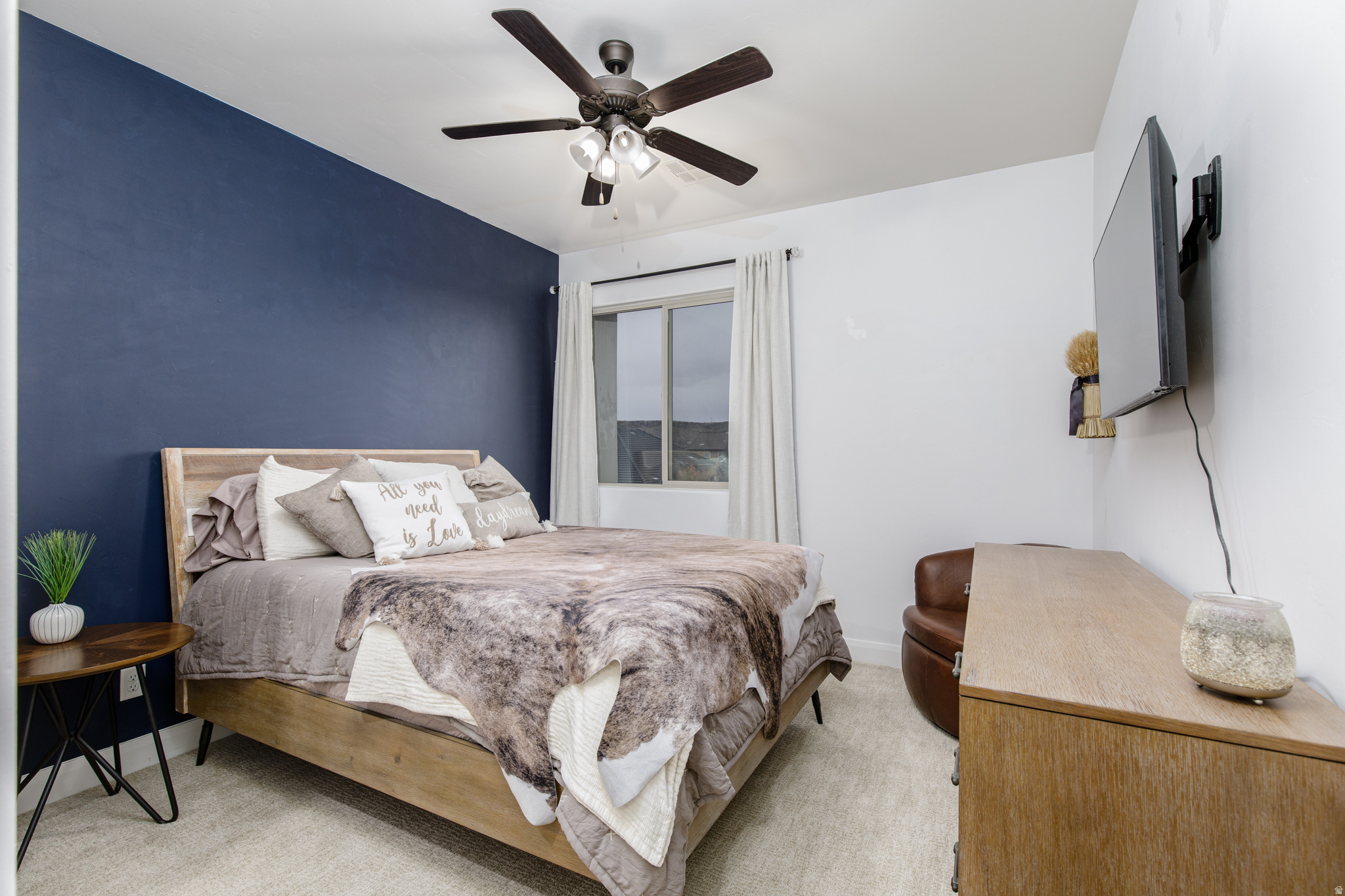 OAKWOOD ESTATES PH 4 - Residential