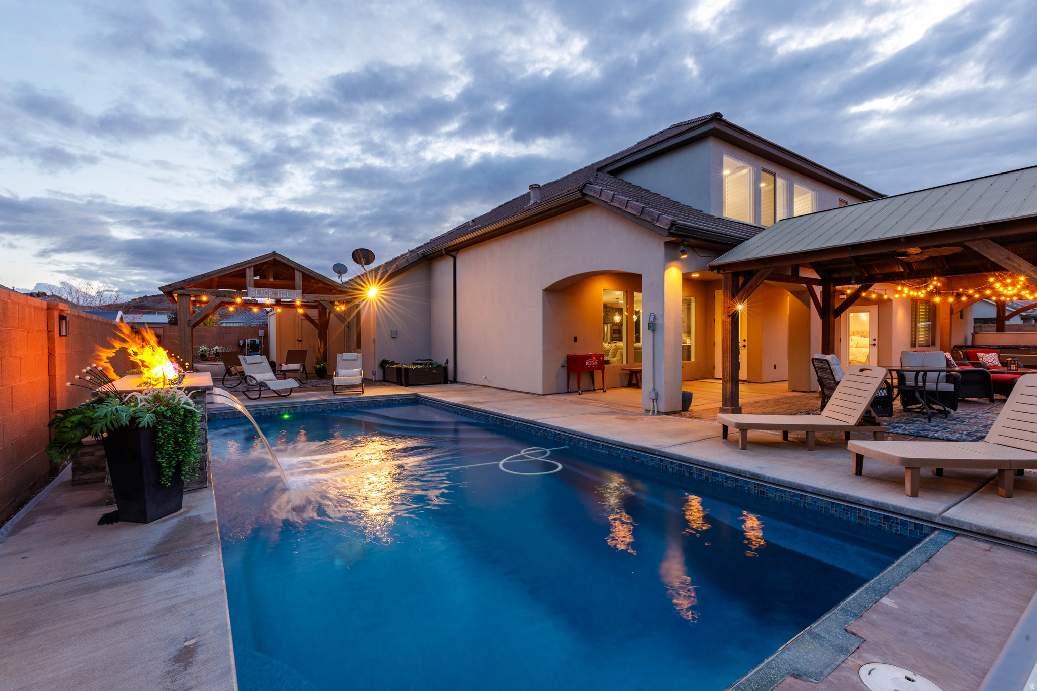 OAKWOOD ESTATES PH 4 - Residential