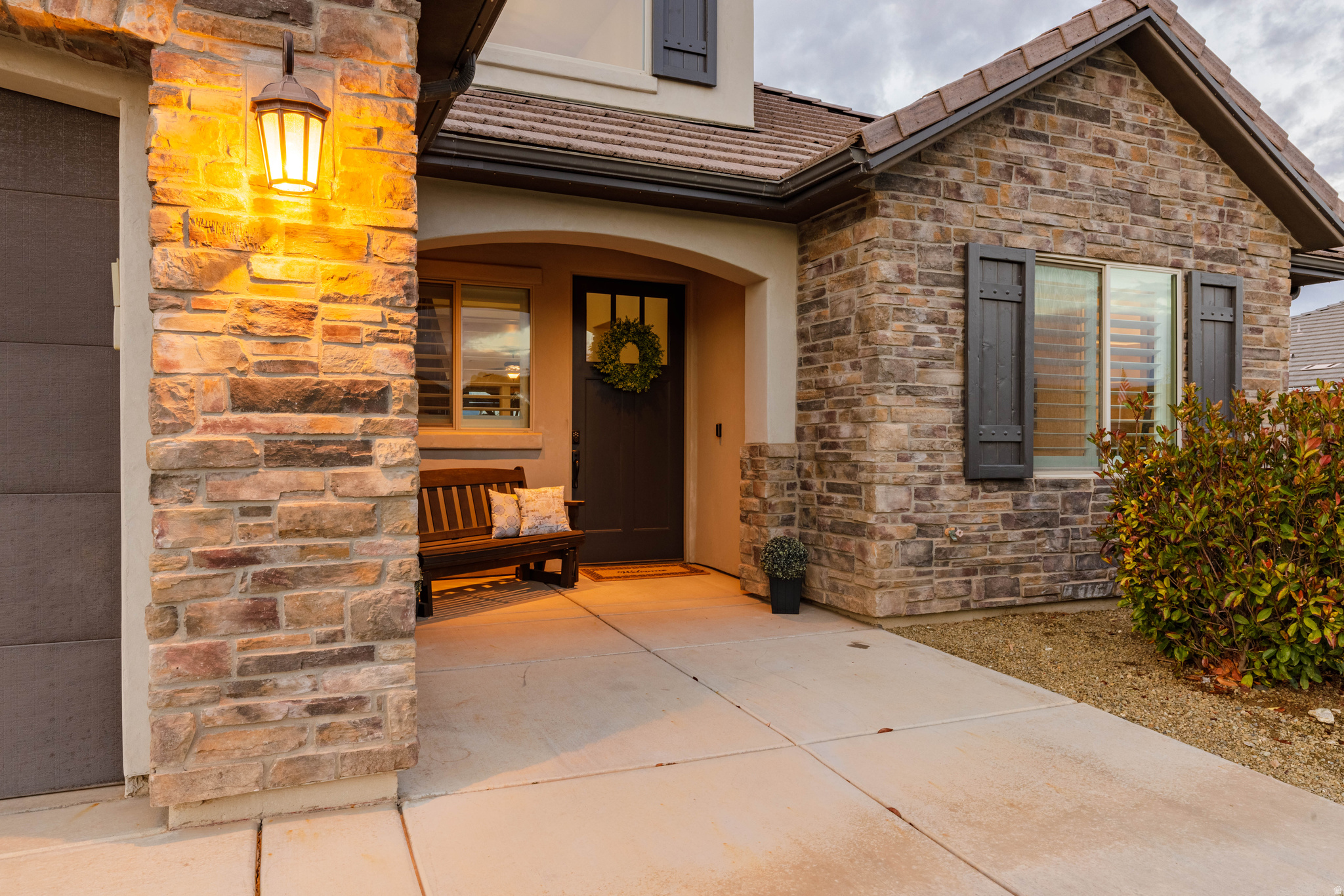 OAKWOOD ESTATES PH 4 - Residential