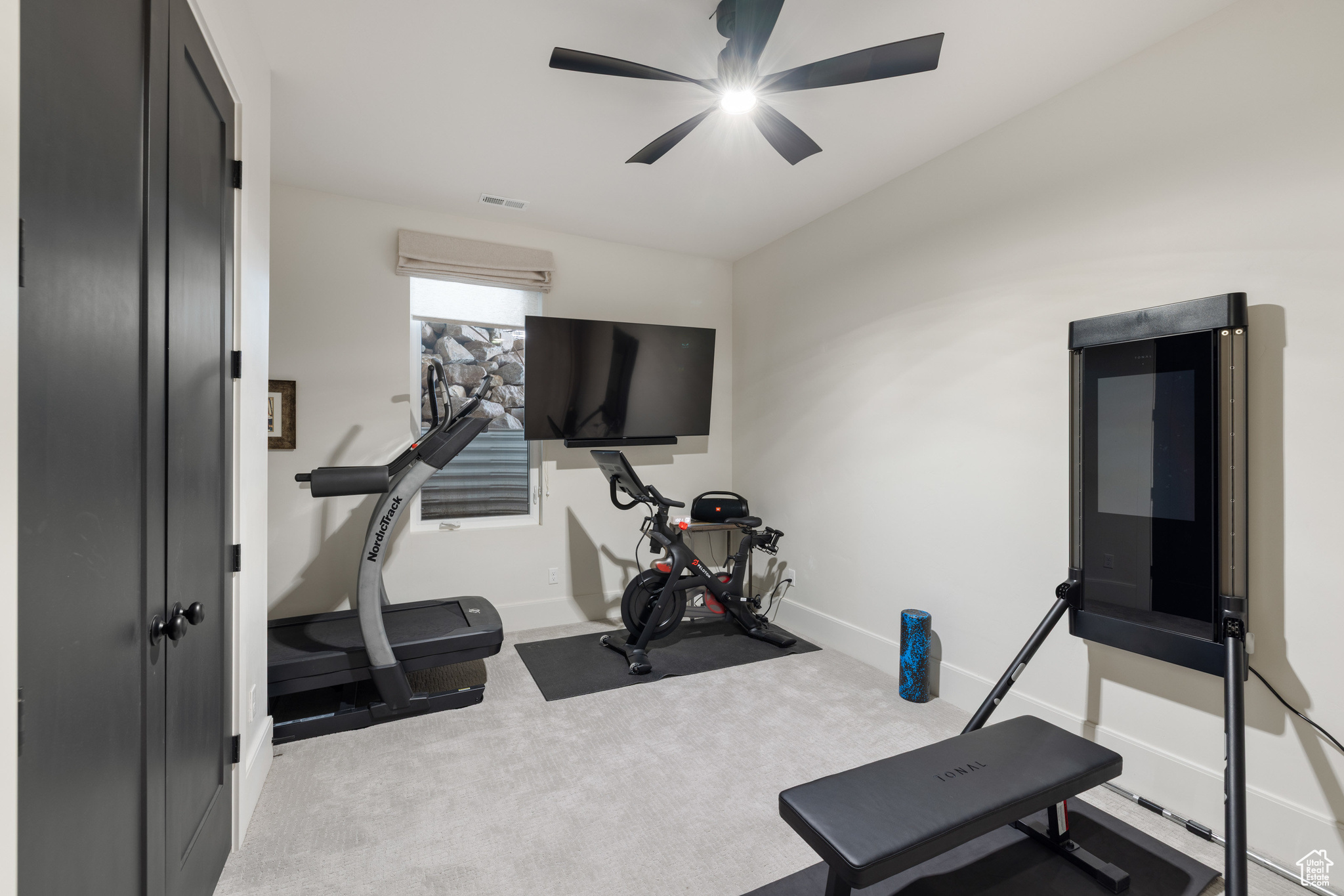 THE RETREAT AT JORDA - Residential