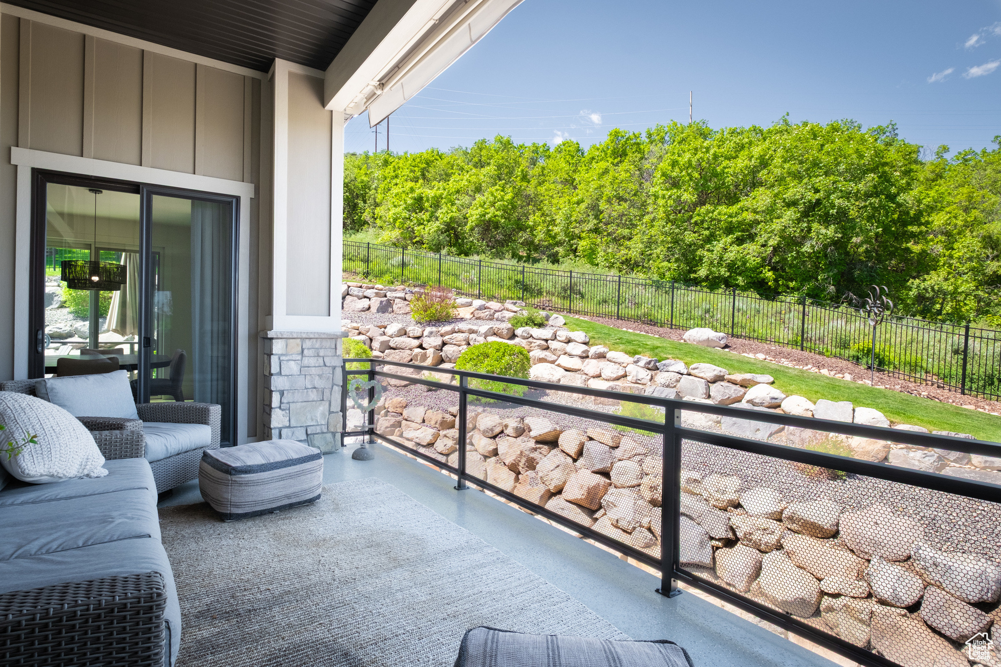 THE RETREAT AT JORDA - Residential