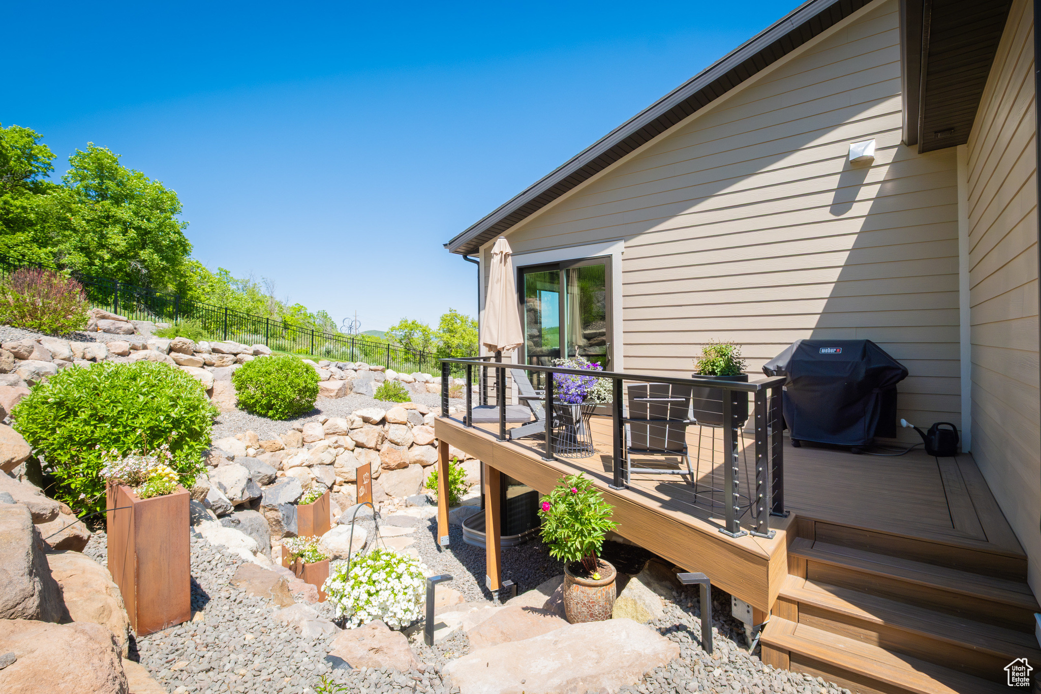 THE RETREAT AT JORDA - Residential