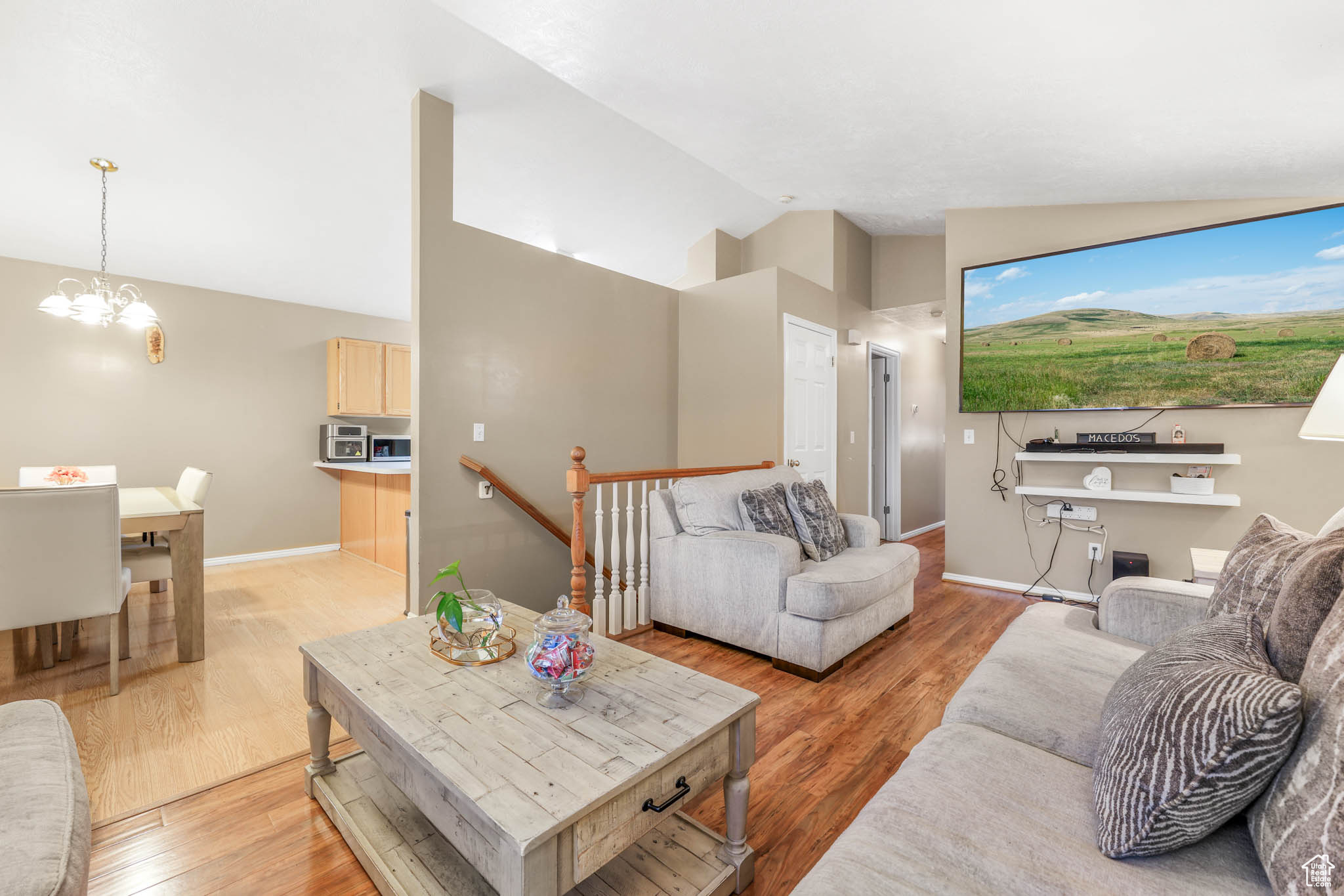 ASH BRIAR COVE - Residential