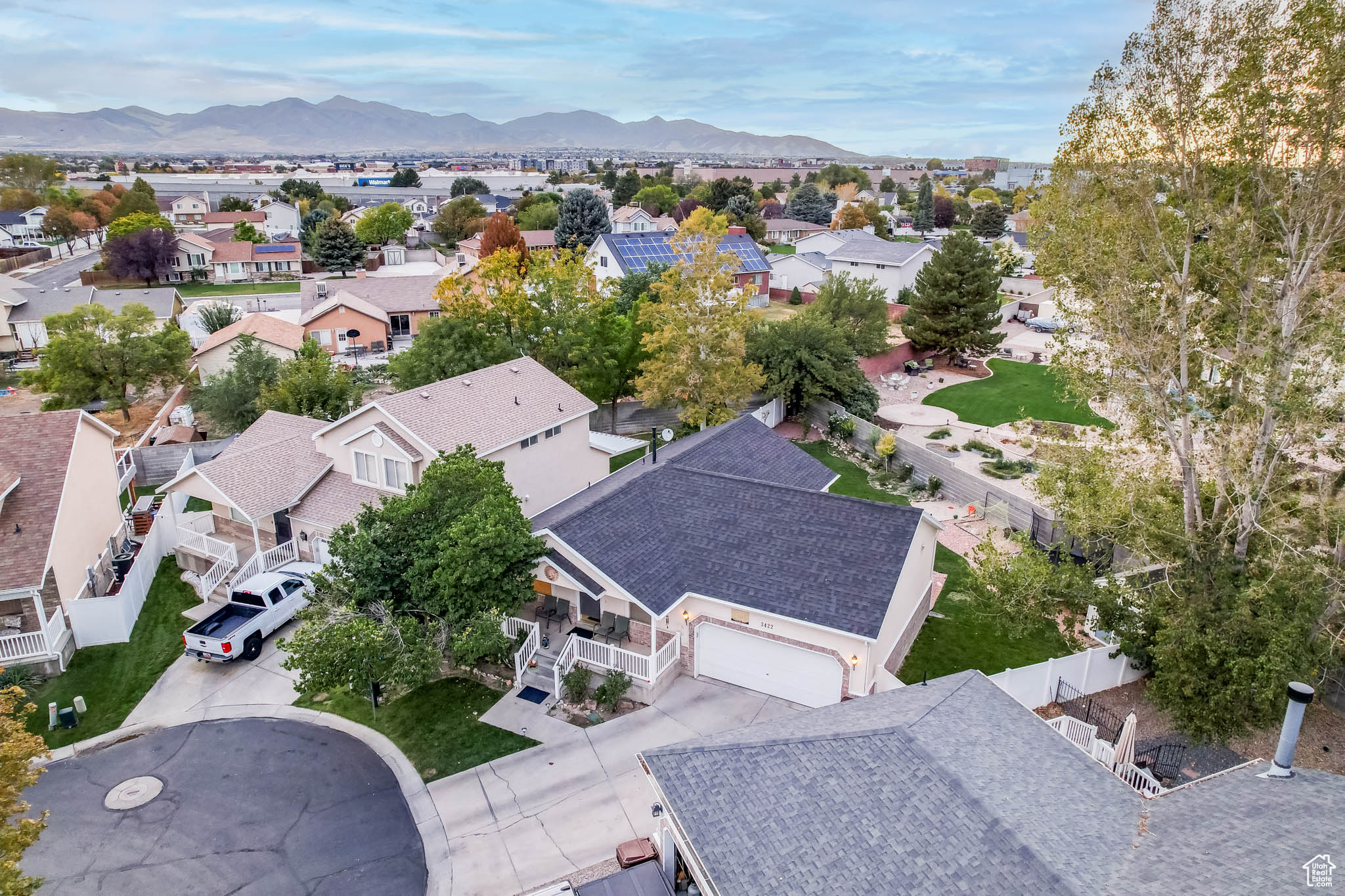ASH BRIAR COVE - Residential