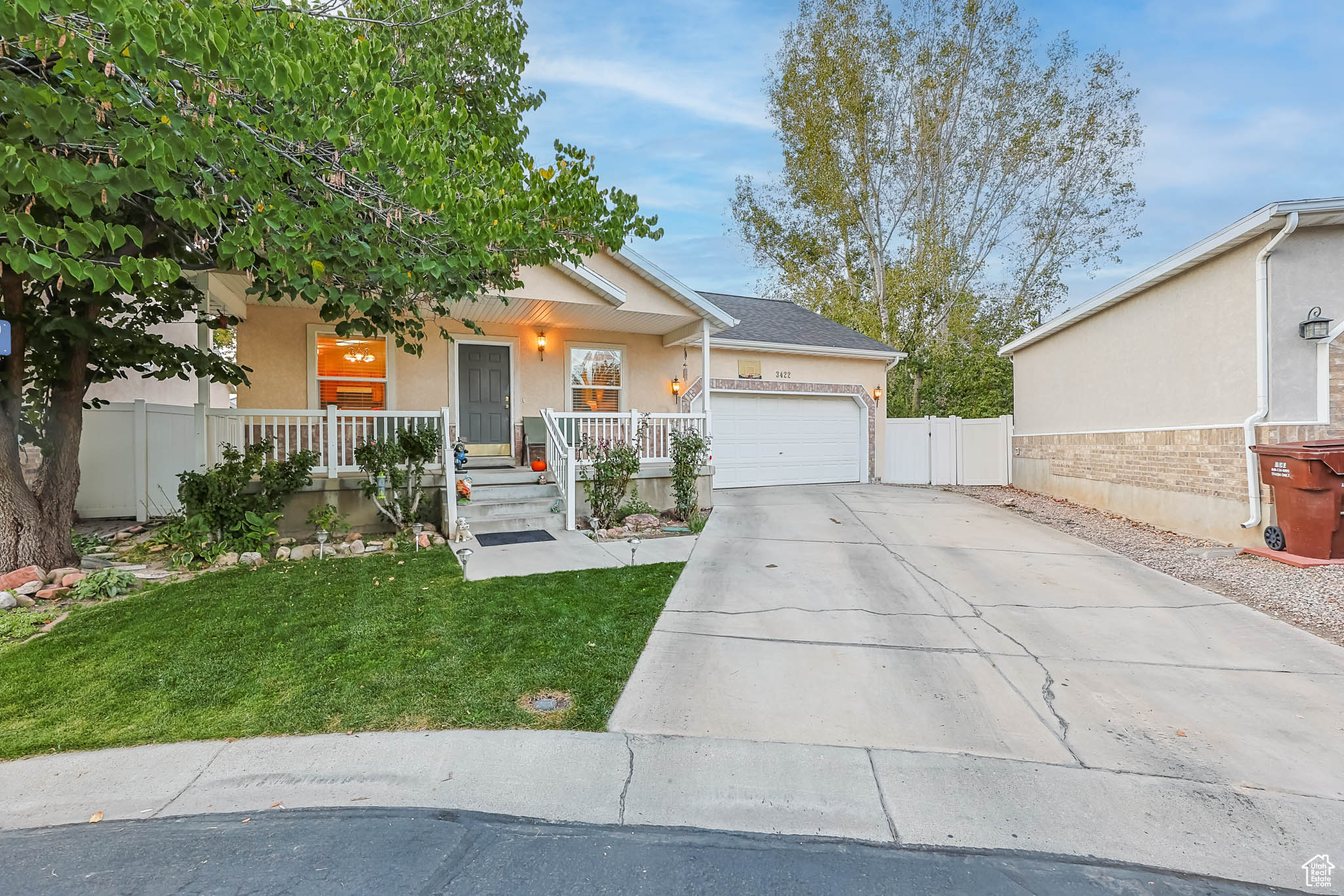 ASH BRIAR COVE - Residential
