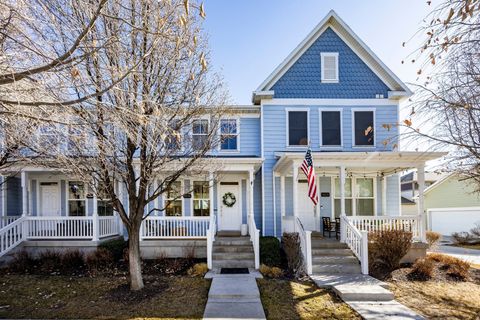 Photo of 10637 S TOPVIEW RD W, South Jordan, UT 84095 (MLS # 2137578)