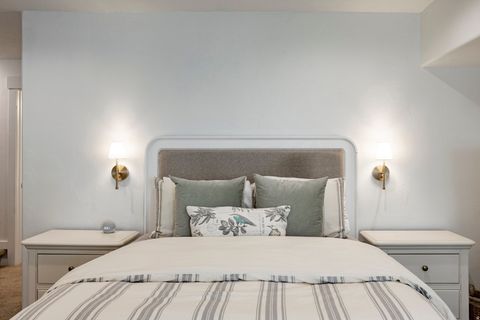 Tiny photo for 10637 S TOPVIEW RD W, South Jordan, UT 84095 (MLS # 2137578)