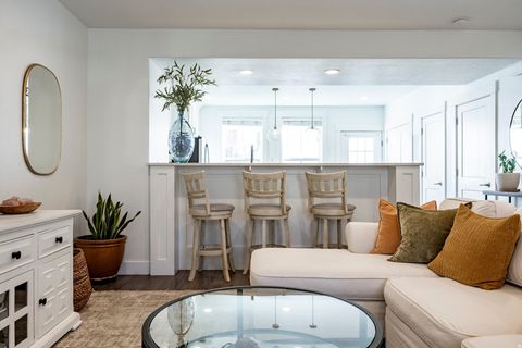 Tiny photo for 10637 S TOPVIEW RD W, South Jordan, UT 84095 (MLS # 2137578)