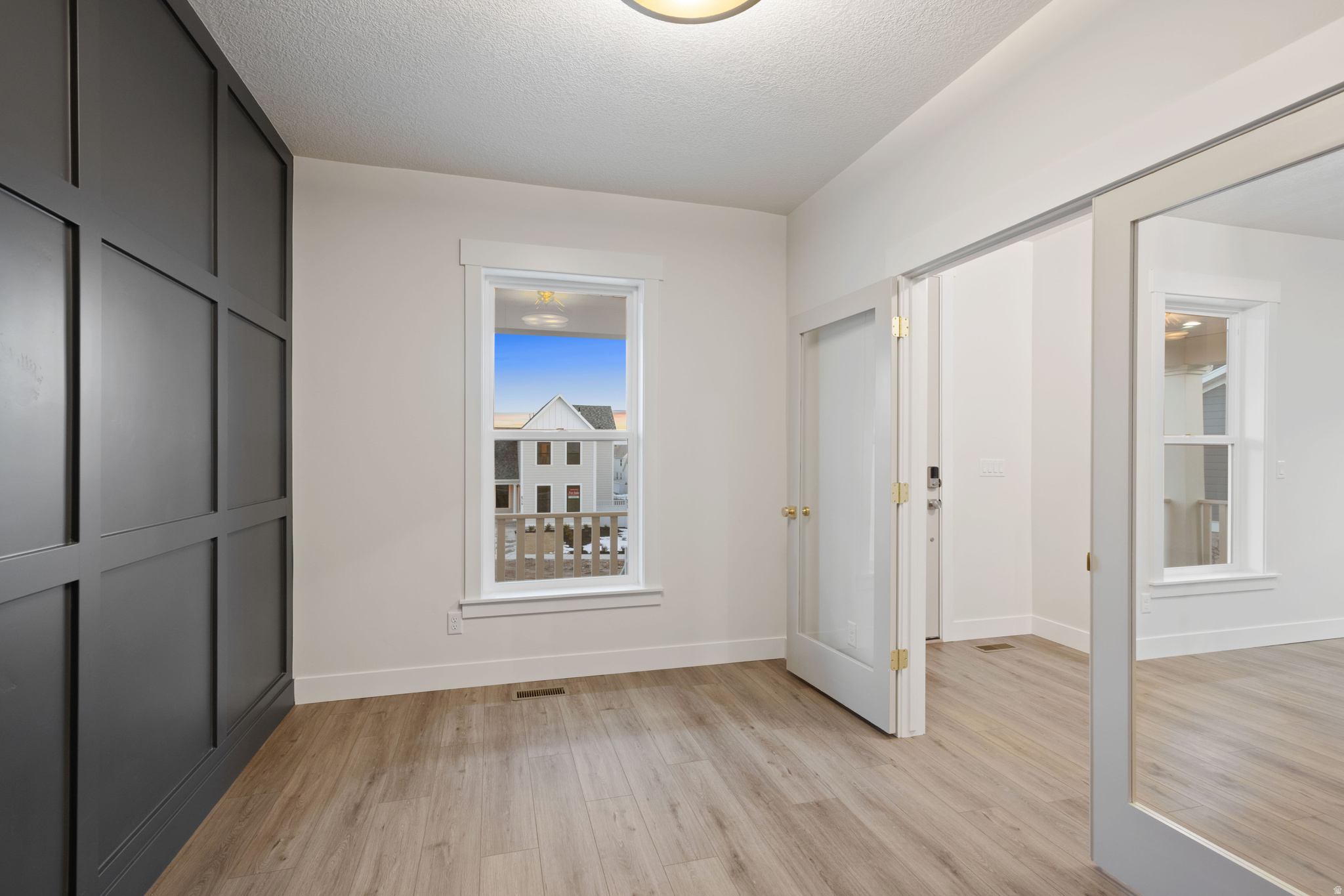 DABYREAK - Residential