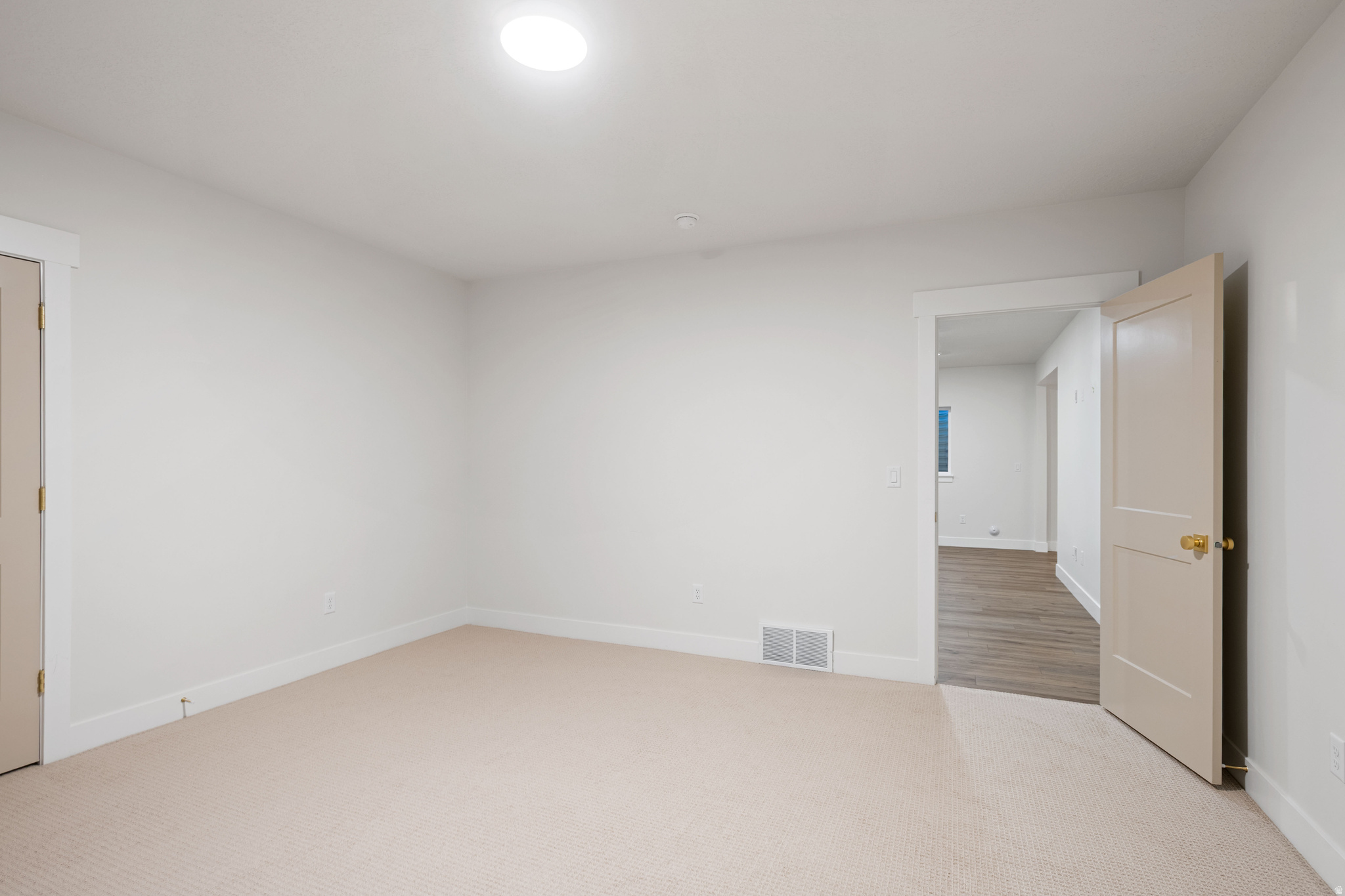 DABYREAK - Residential