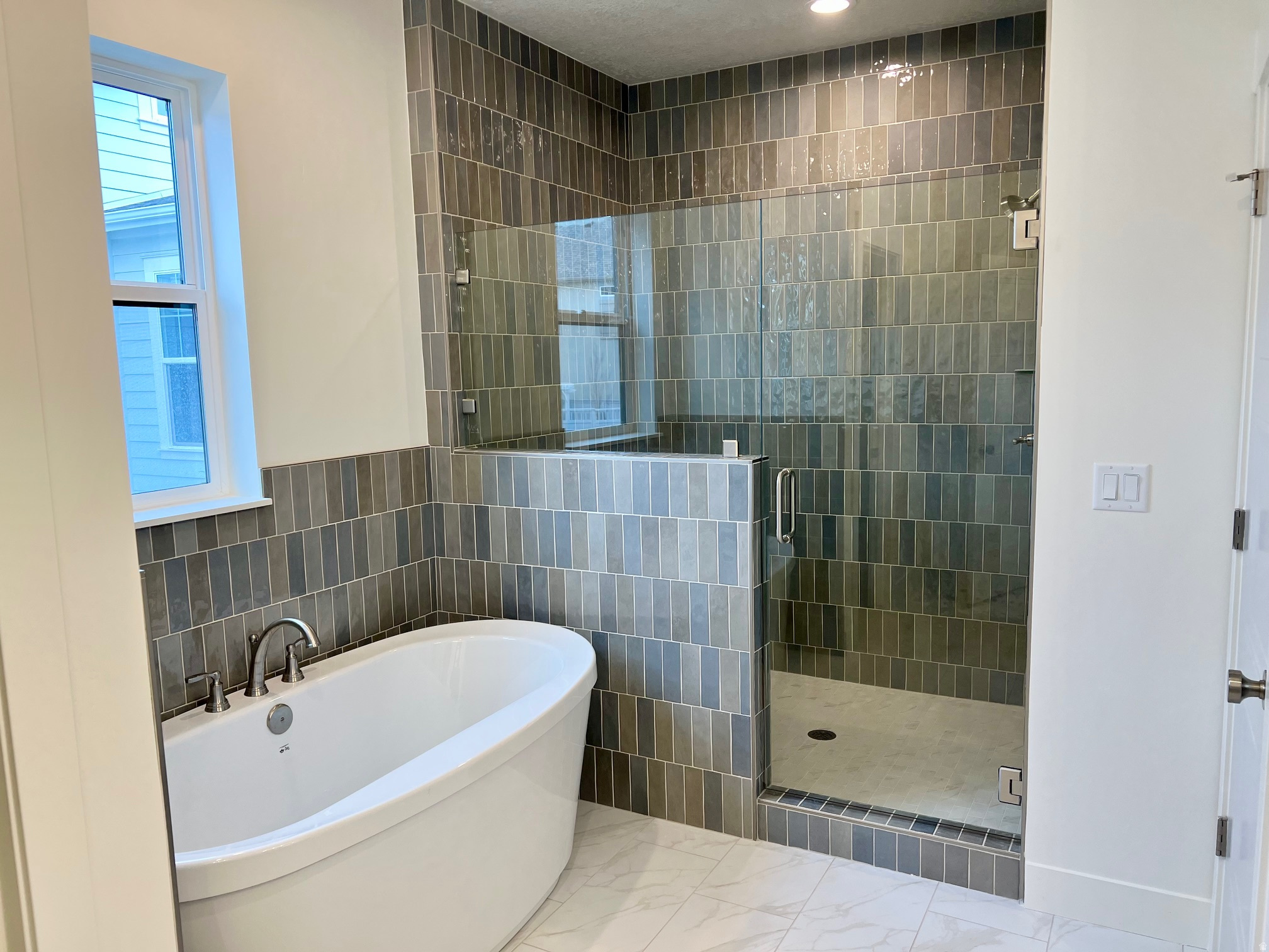 DABYREAK - Residential