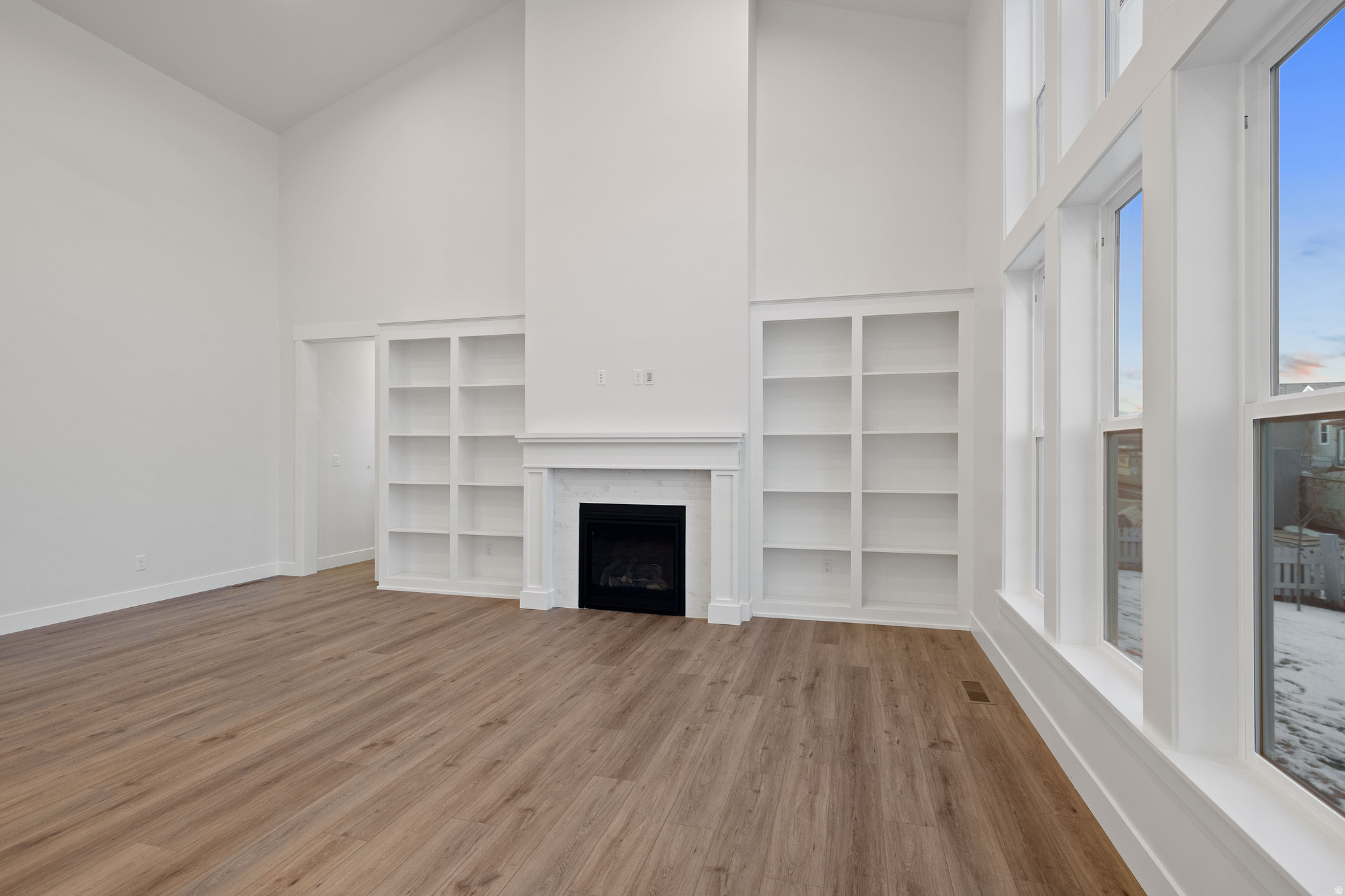 DABYREAK - Residential