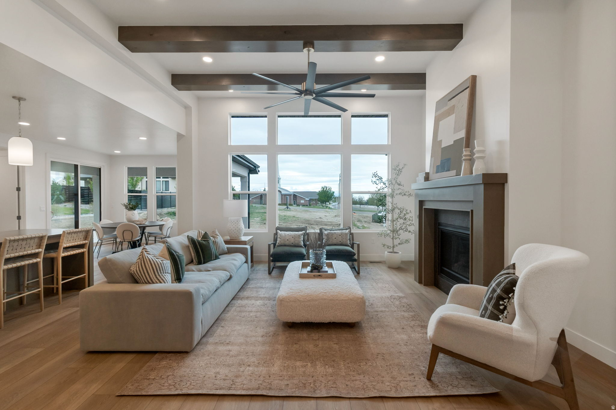 BLOSSOM HILL - Residential