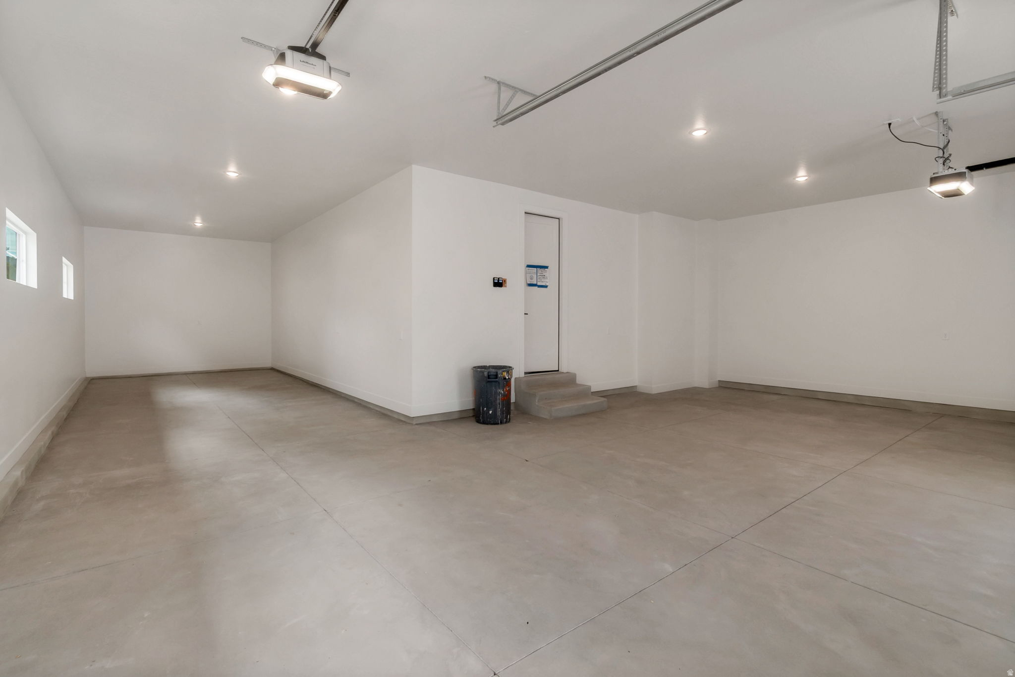 BLOSSOM HILL - Residential