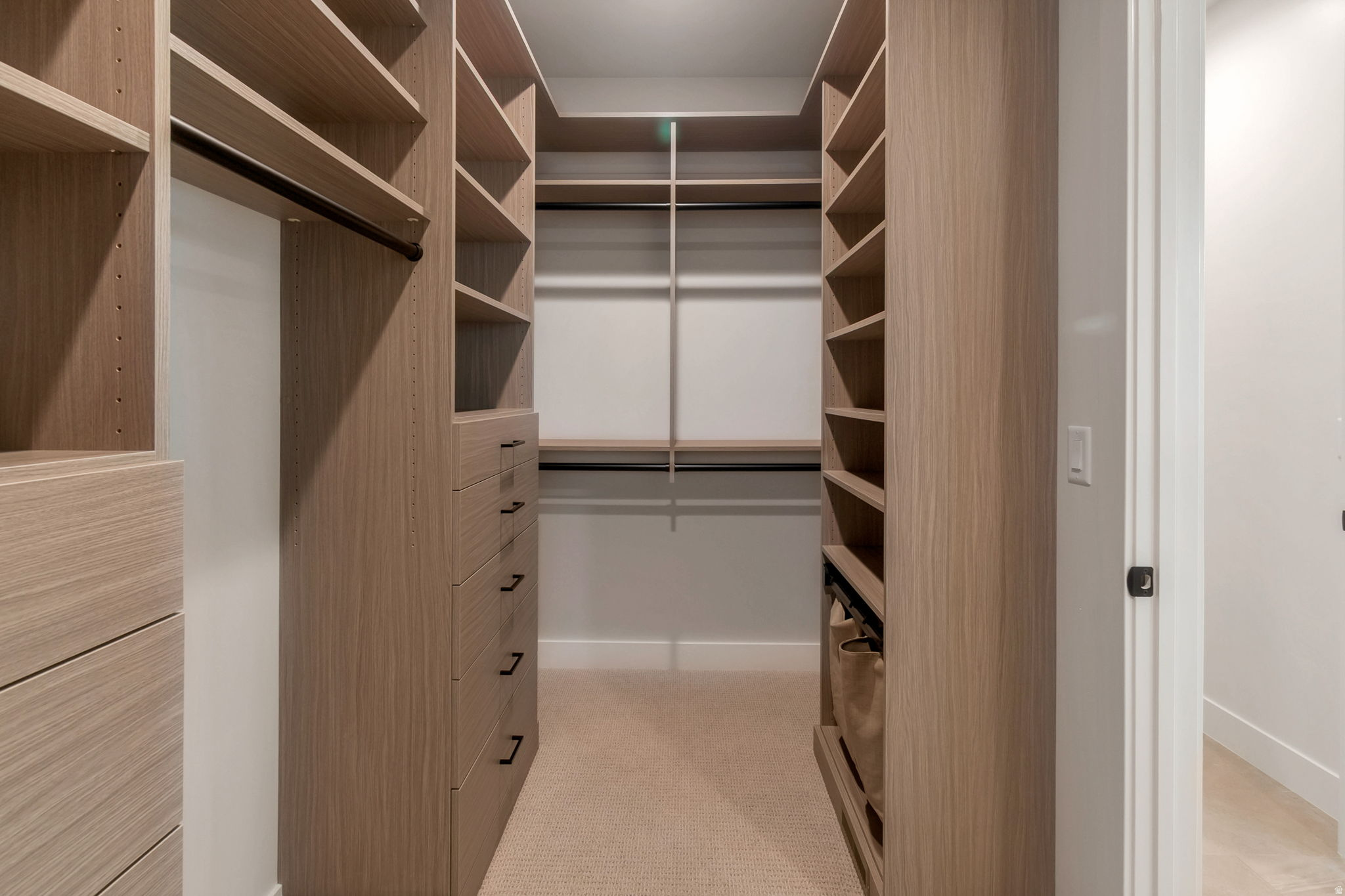 BLOSSOM HILL - Residential