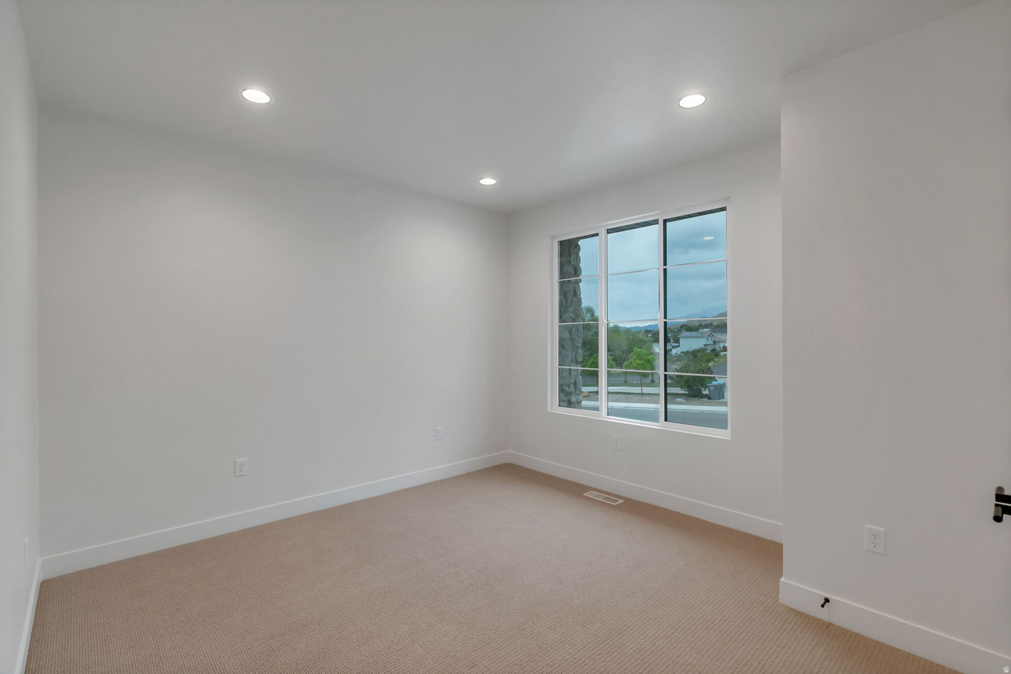 BLOSSOM HILL - Residential