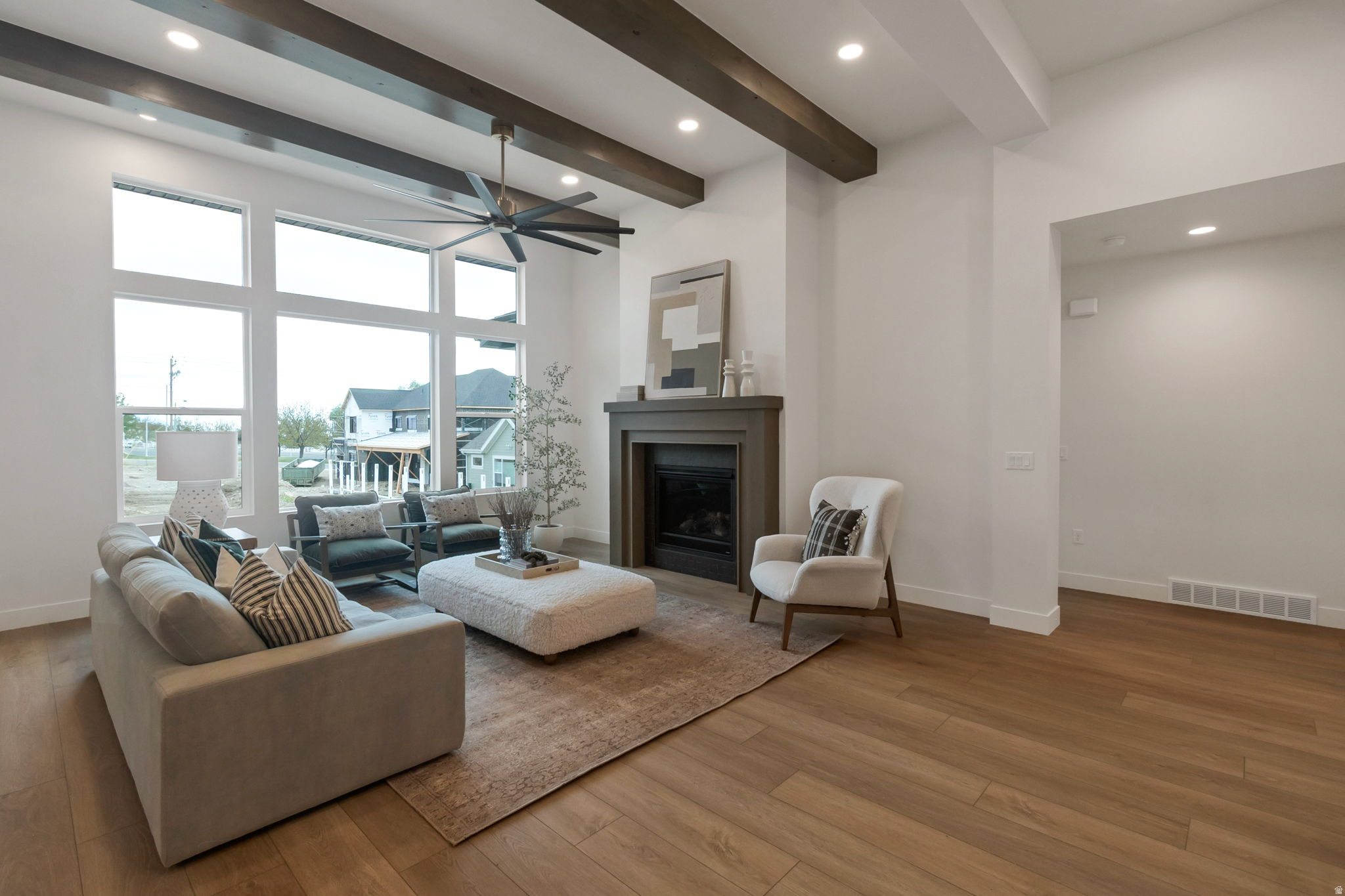 BLOSSOM HILL - Residential