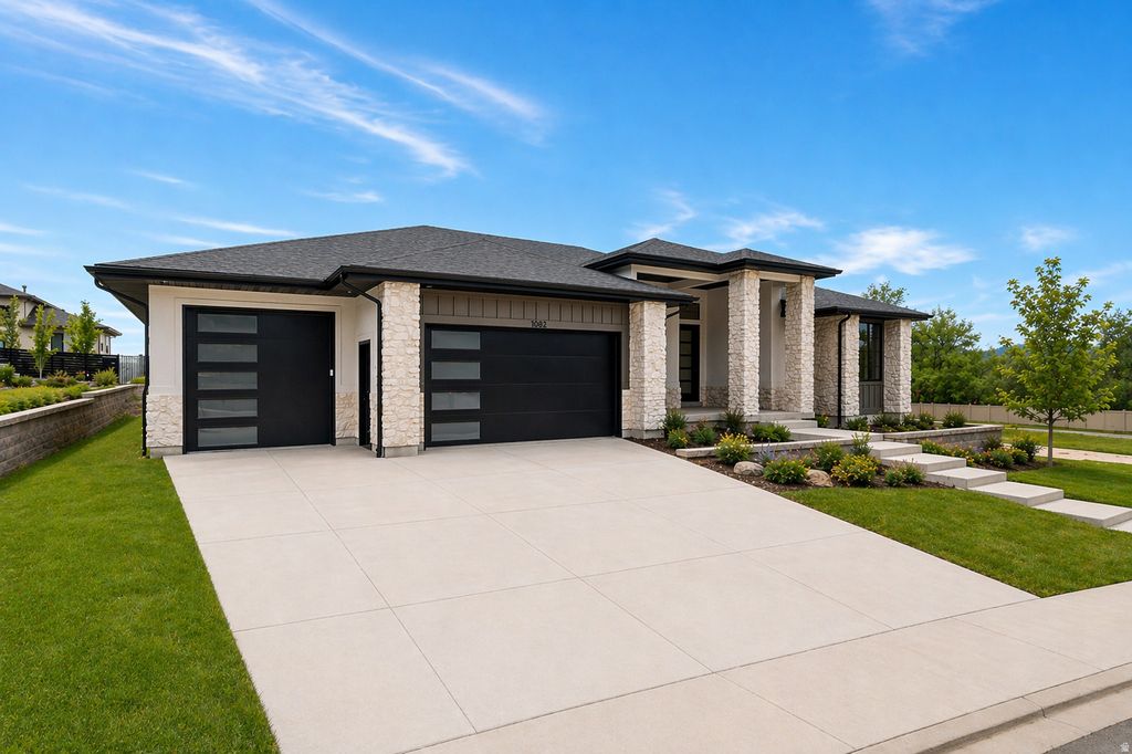 Photo of 1082 E 110 S, Pleasant Grove, UT 84062 (MLS # 2153252)