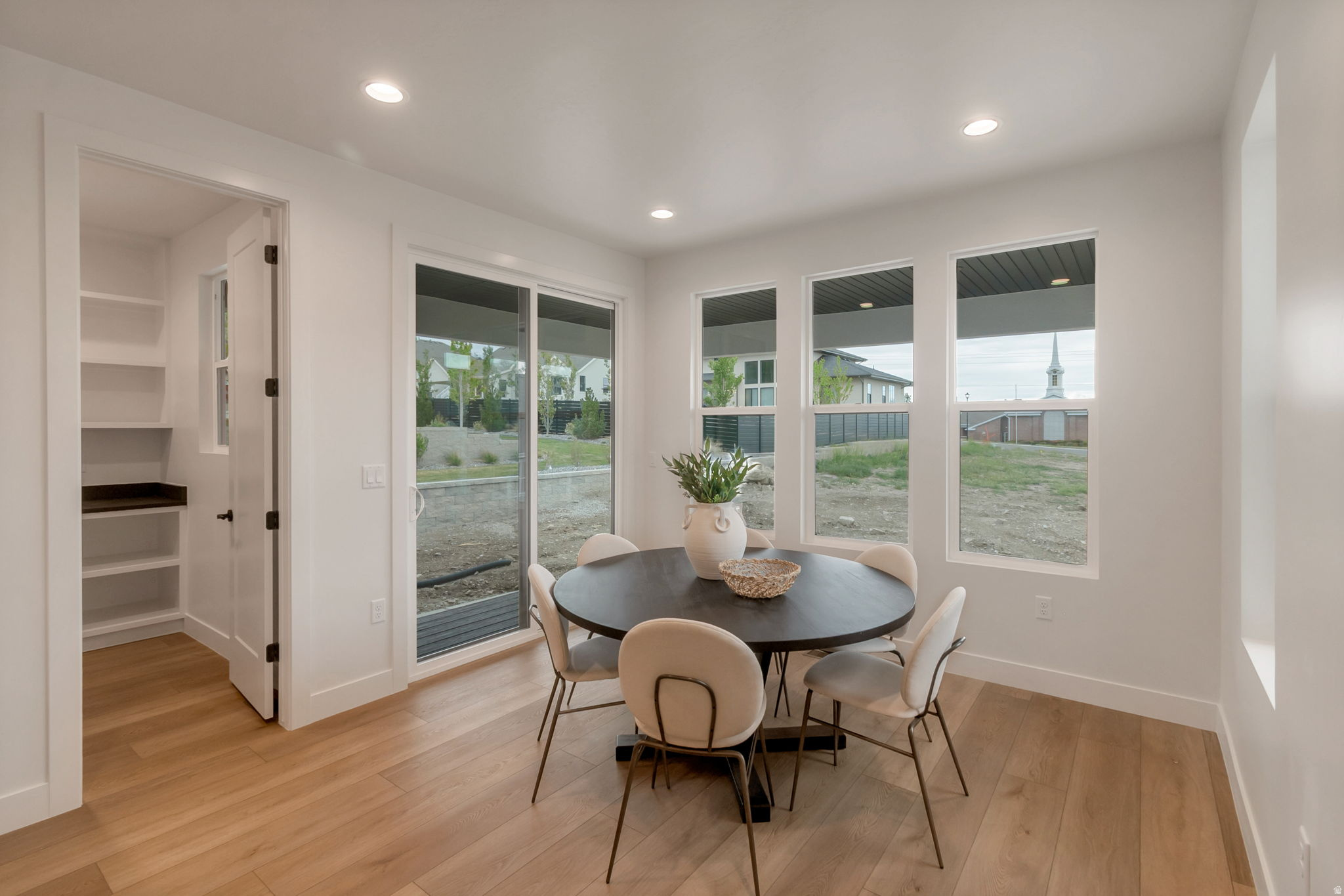 BLOSSOM HILL - Residential