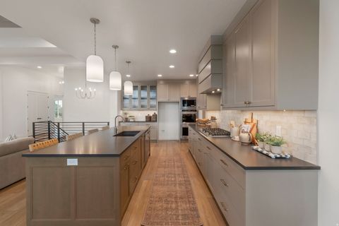 Tiny photo for 1082 E 110 S, Pleasant Grove, UT 84062 (MLS # 2153252)