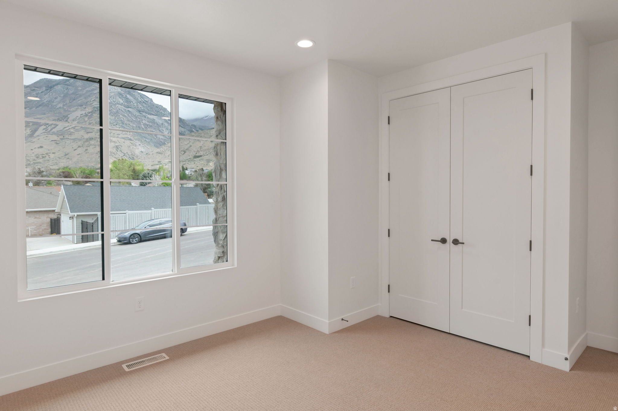 BLOSSOM HILL - Residential