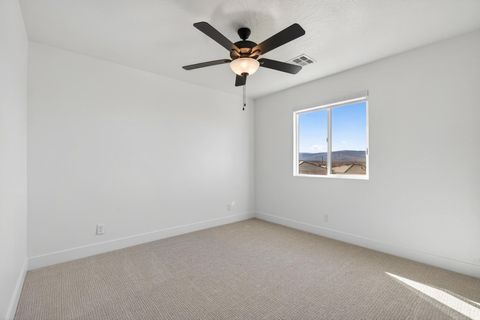 Tiny photo for 1418 E HAYROCKS DR S, Saint George, UT 84790 (MLS # 2134227)