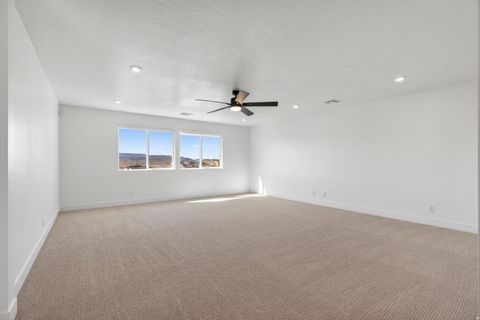 Tiny photo for 1418 E HAYROCKS DR S, Saint George, UT 84790 (MLS # 2134227)