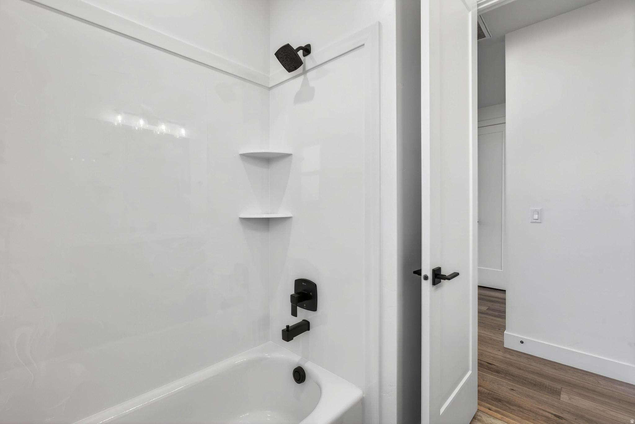 WHITE CANYON - Residential