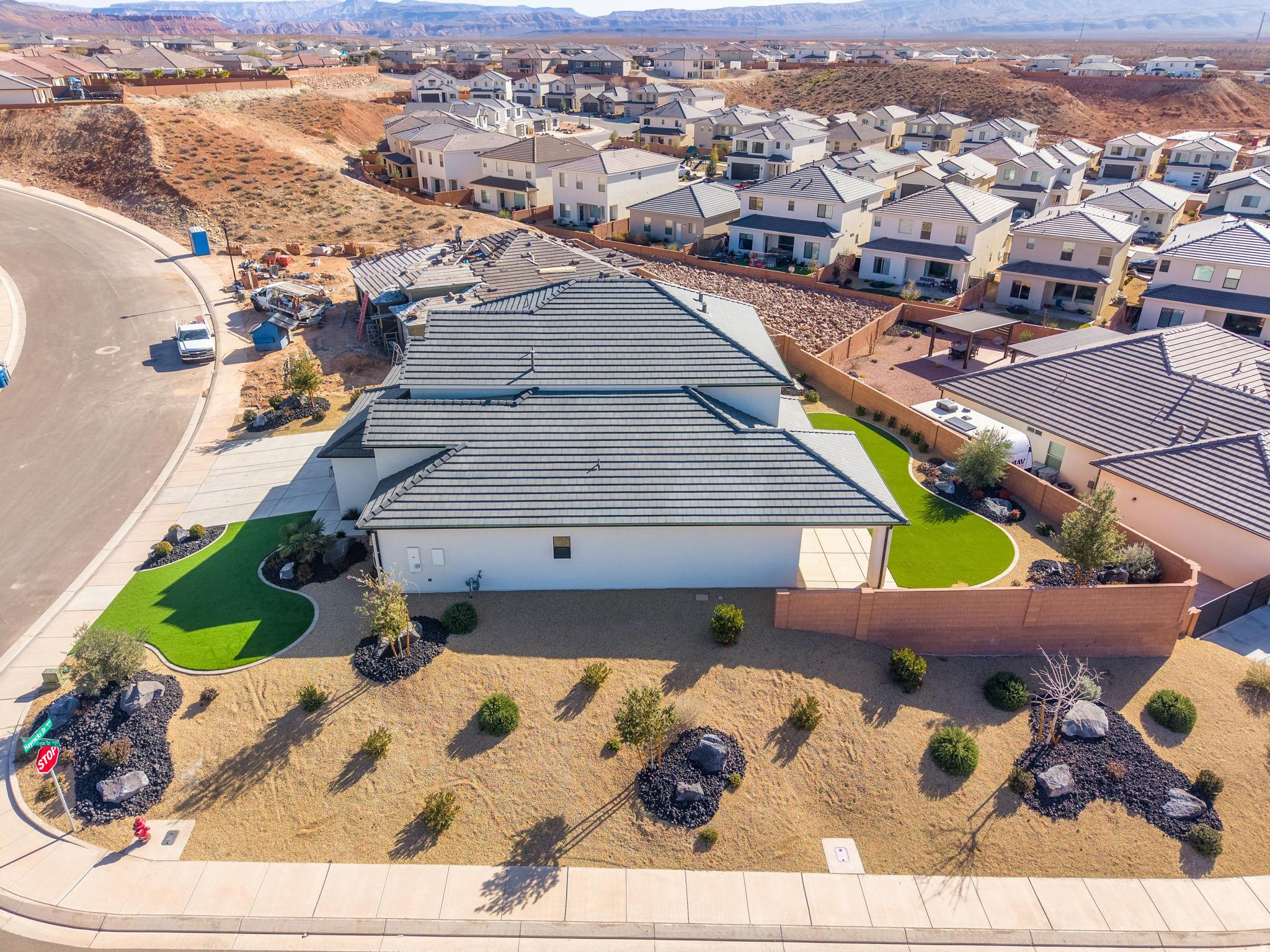 WHITE CANYON - Residential