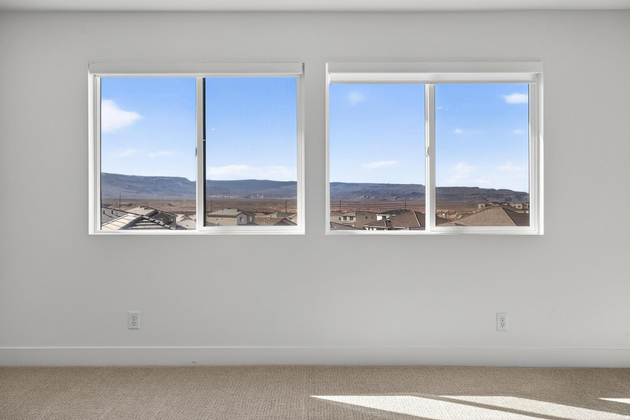 WHITE CANYON - Residential