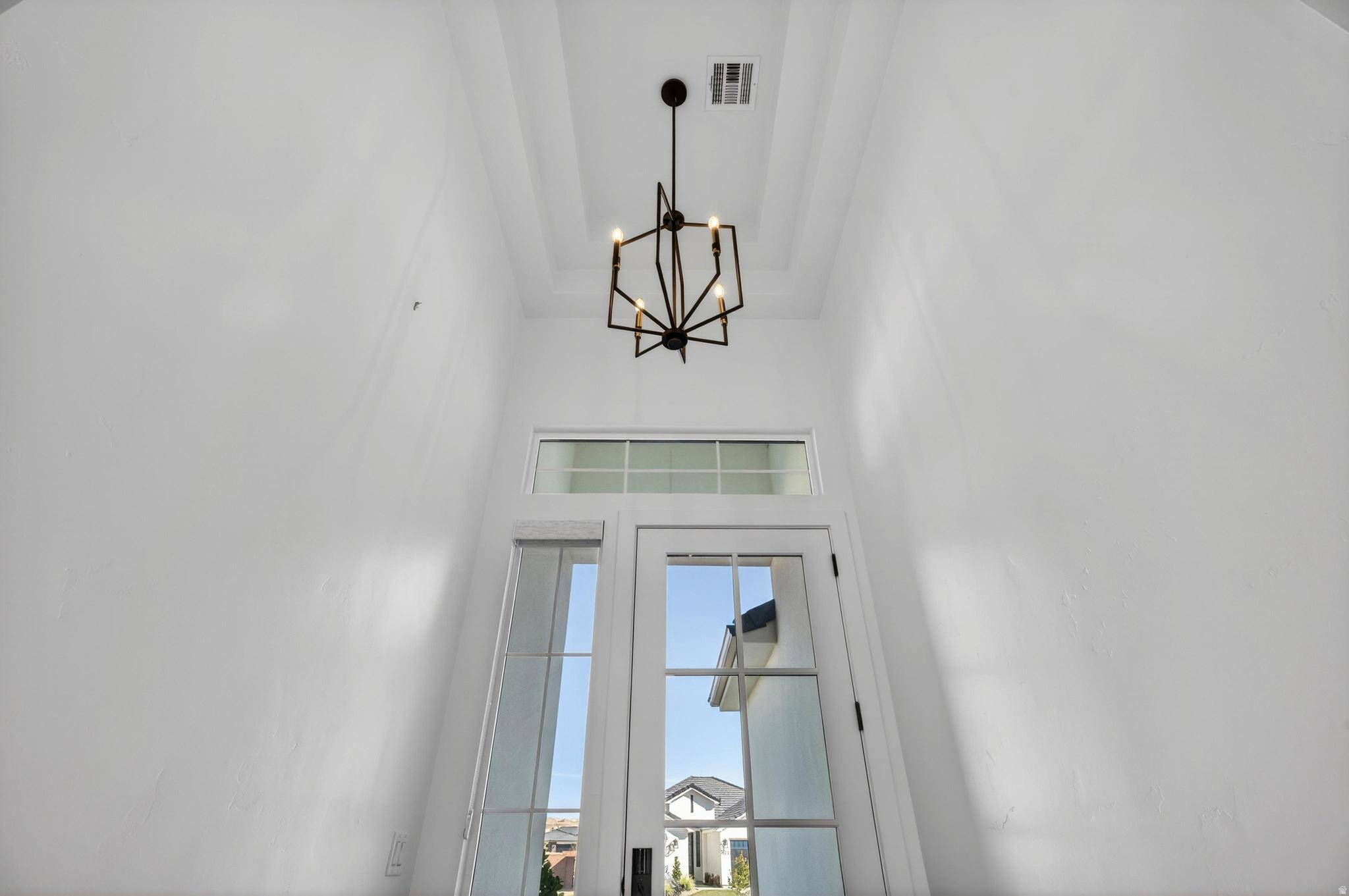 WHITE CANYON - Residential