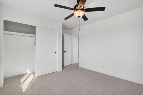 Tiny photo for 1418 E HAYROCKS DR S, Saint George, UT 84790 (MLS # 2134227)