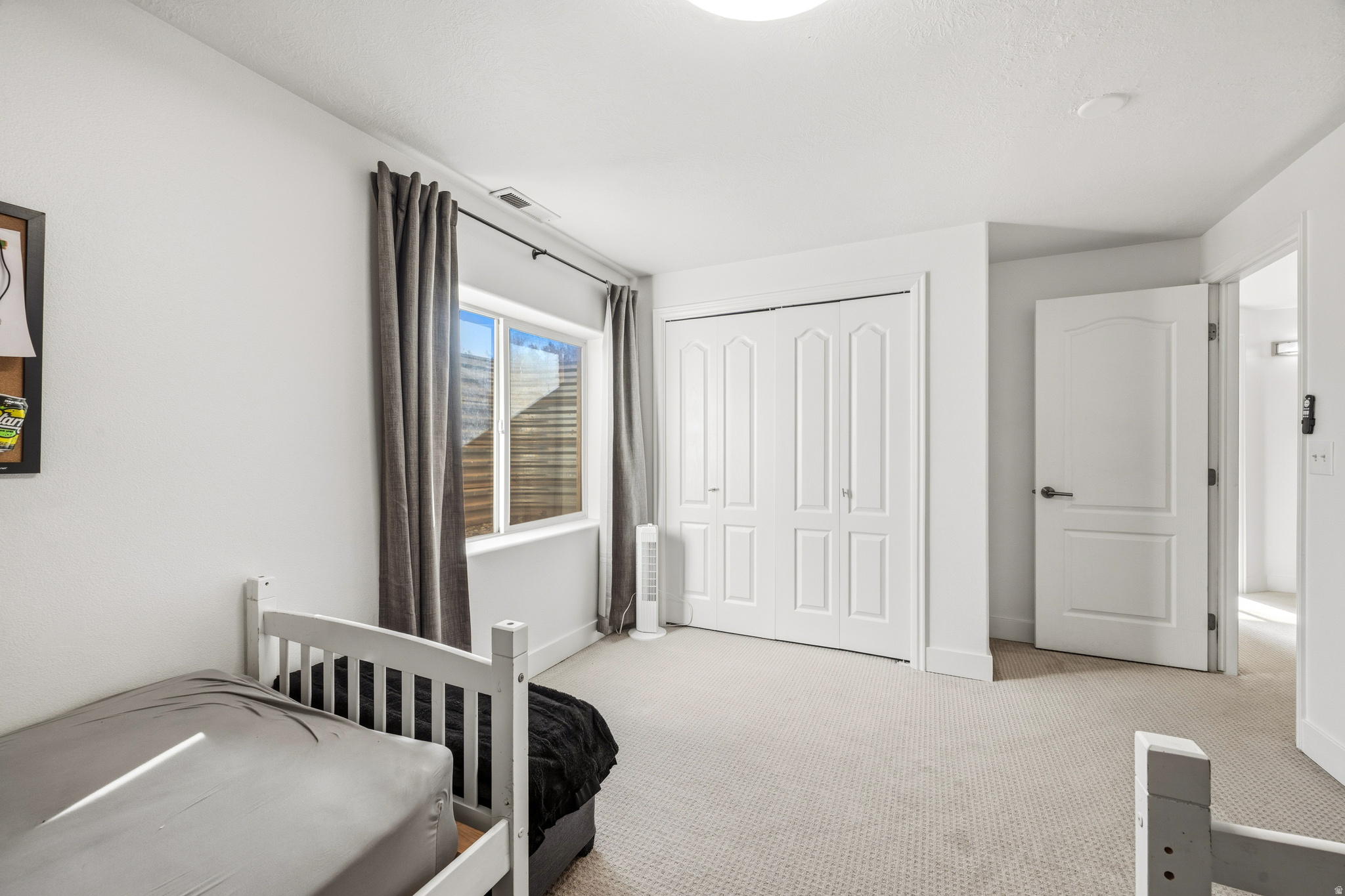 COUNTRY LANE EST - Residential