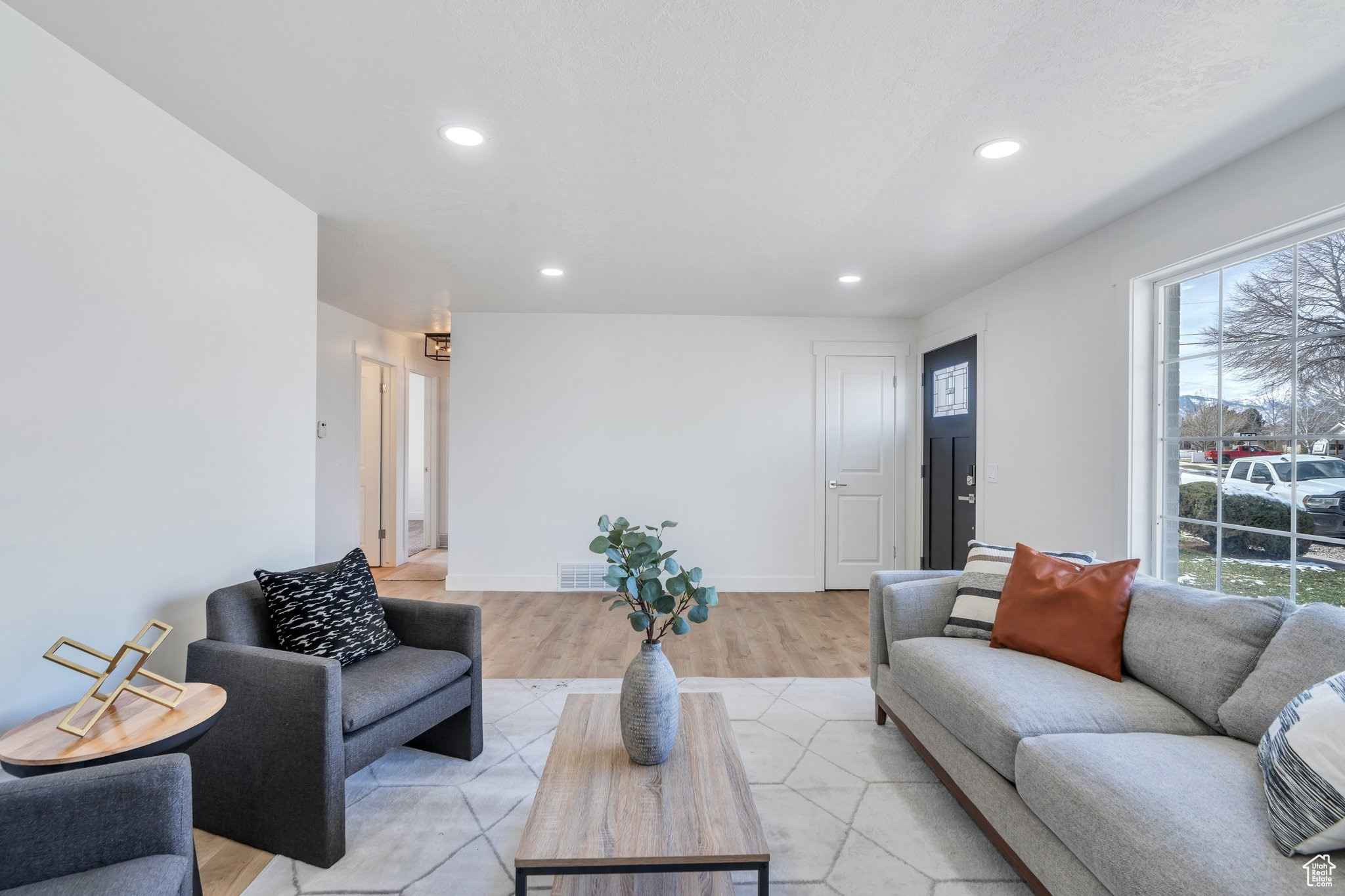3981 S Kewanee Dr, West Valley City, Utah image 4