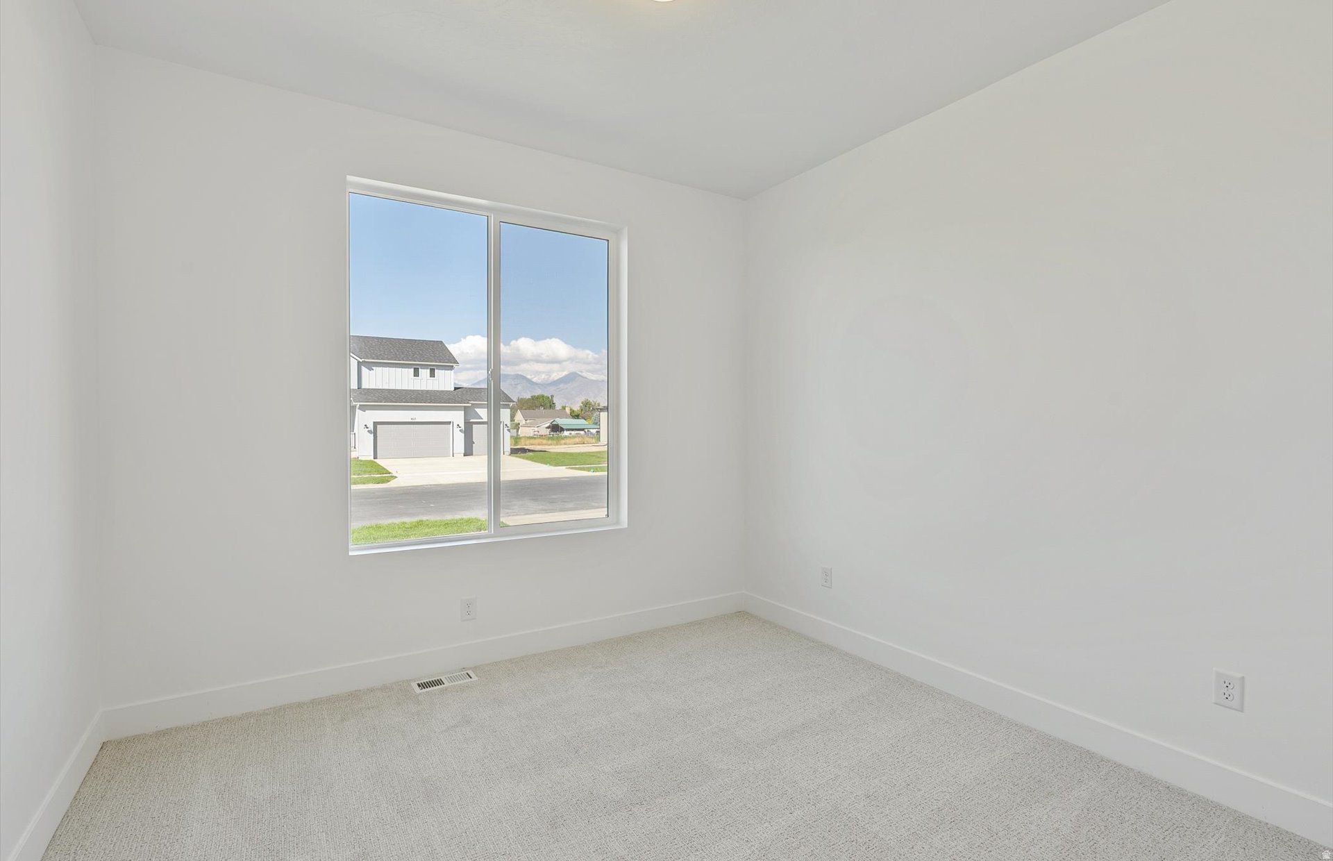 VALLEY VIEW - Residential