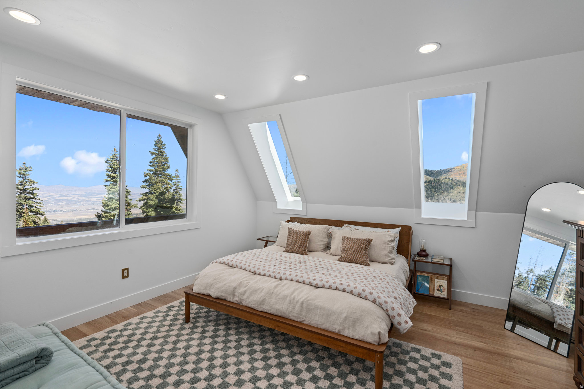 PINE RIDGE ESTATES - Land