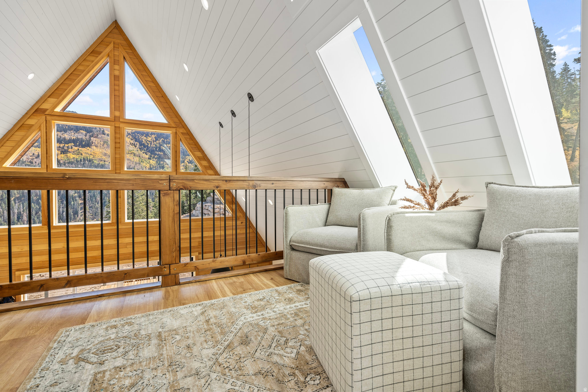 PINE RIDGE ESTATES - Land