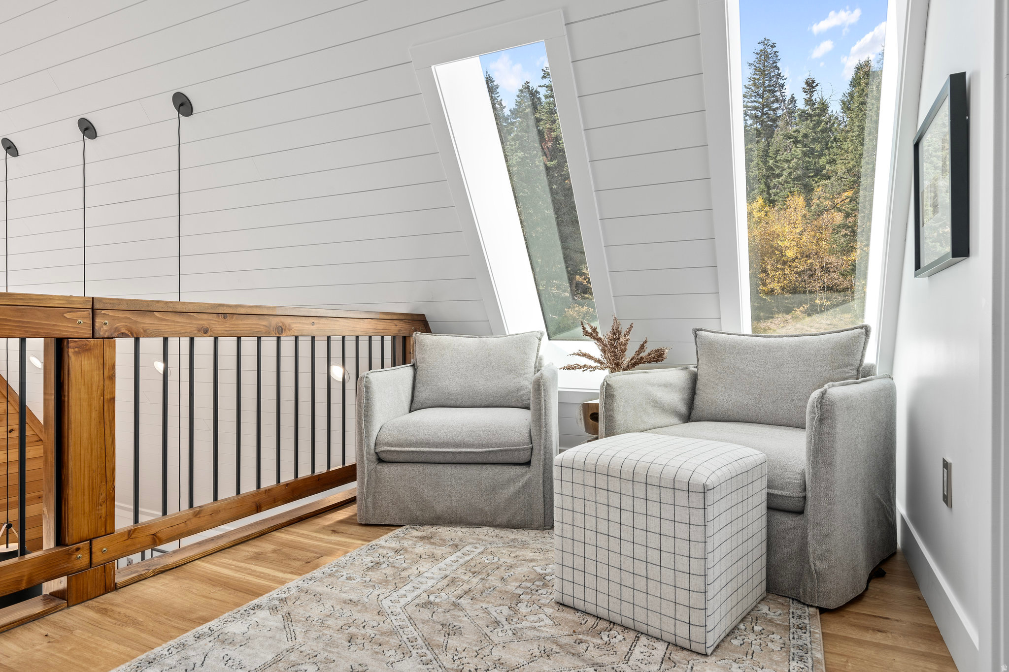 PINE RIDGE ESTATES - Land