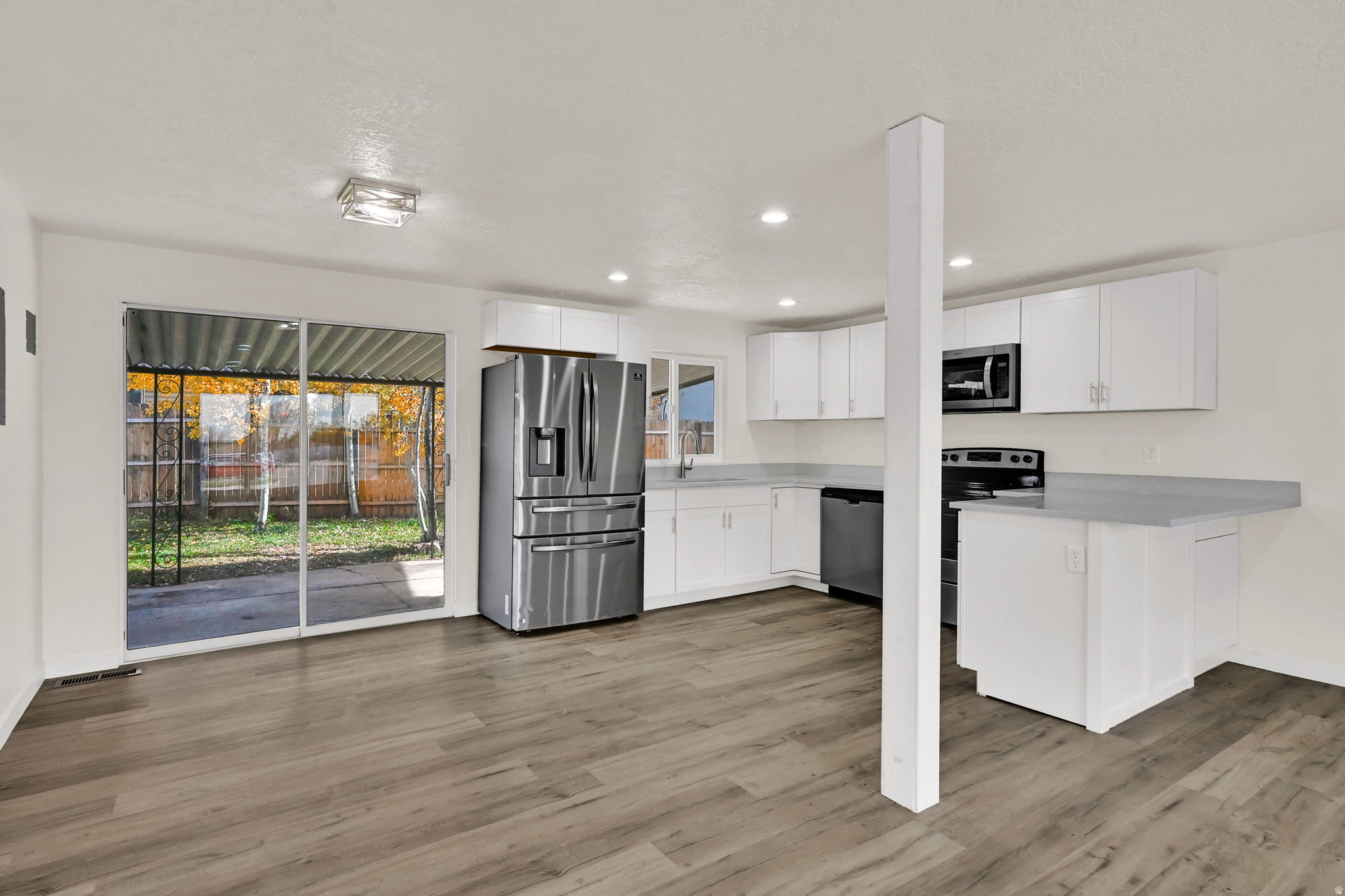 ROI DELL SUBDIVISION NO 2 - Residential